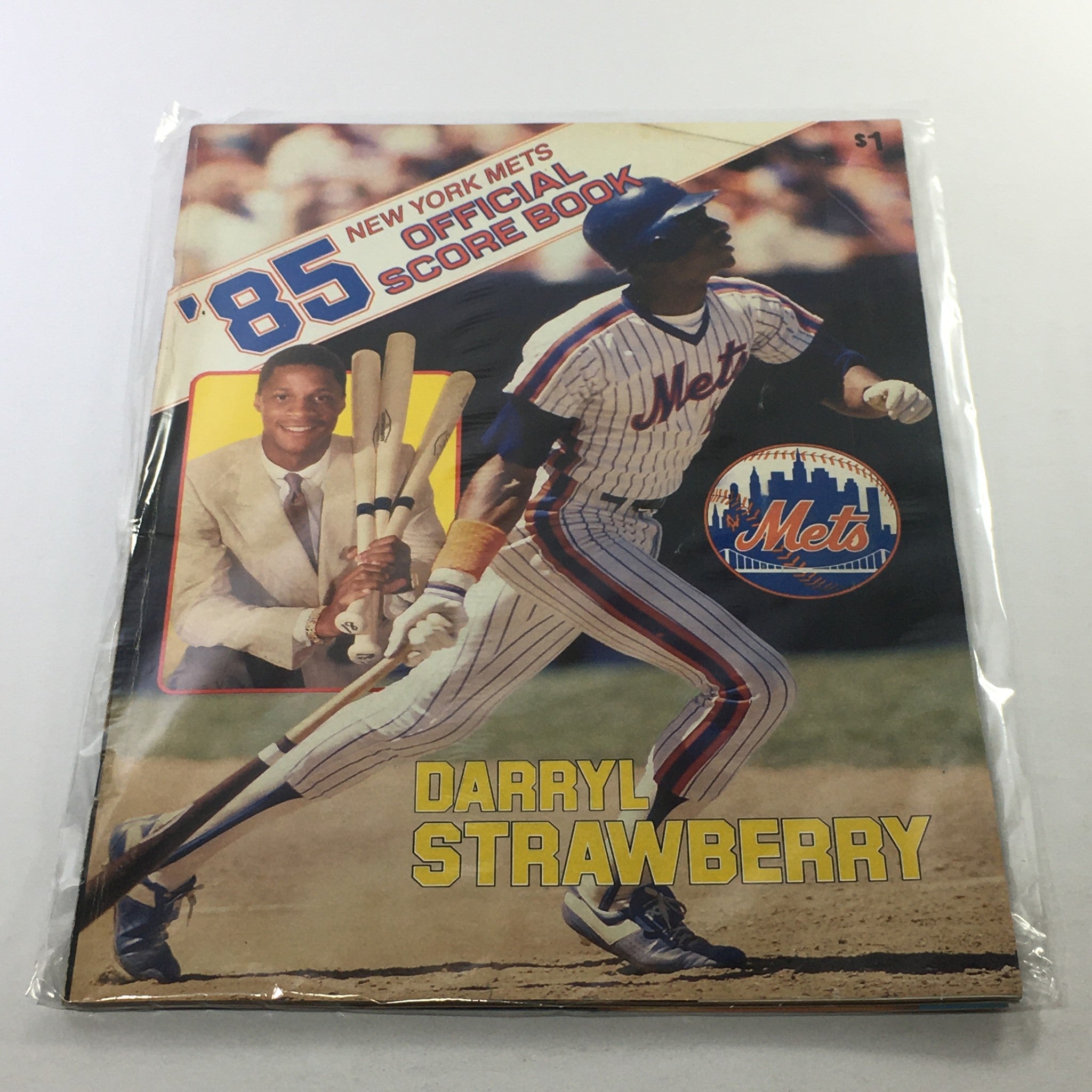 1985 New York Mets Official Score Book: Darryl Strawberry