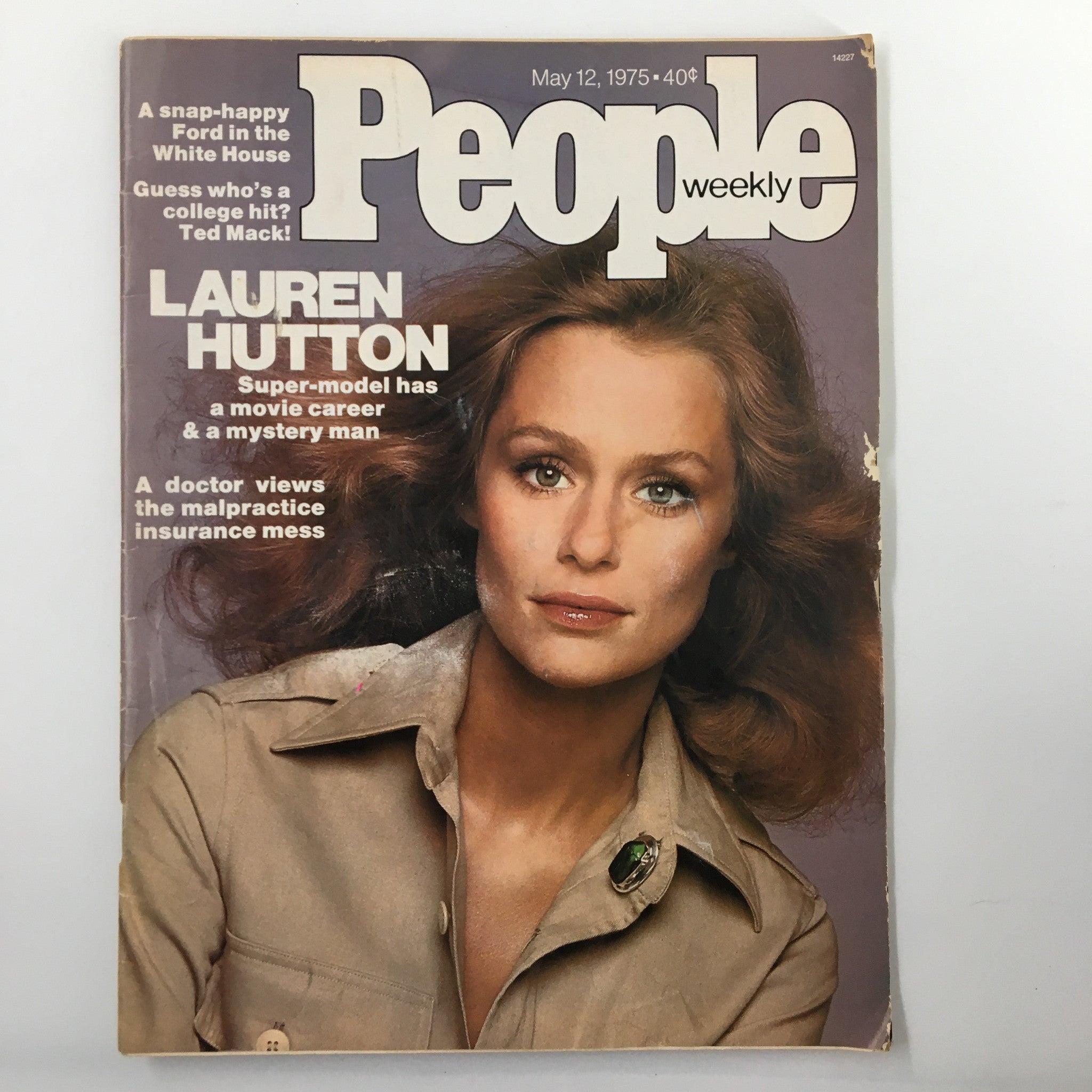 People Weekly Magazine May 12 1975 Super-Model Lauren Hutton No Label