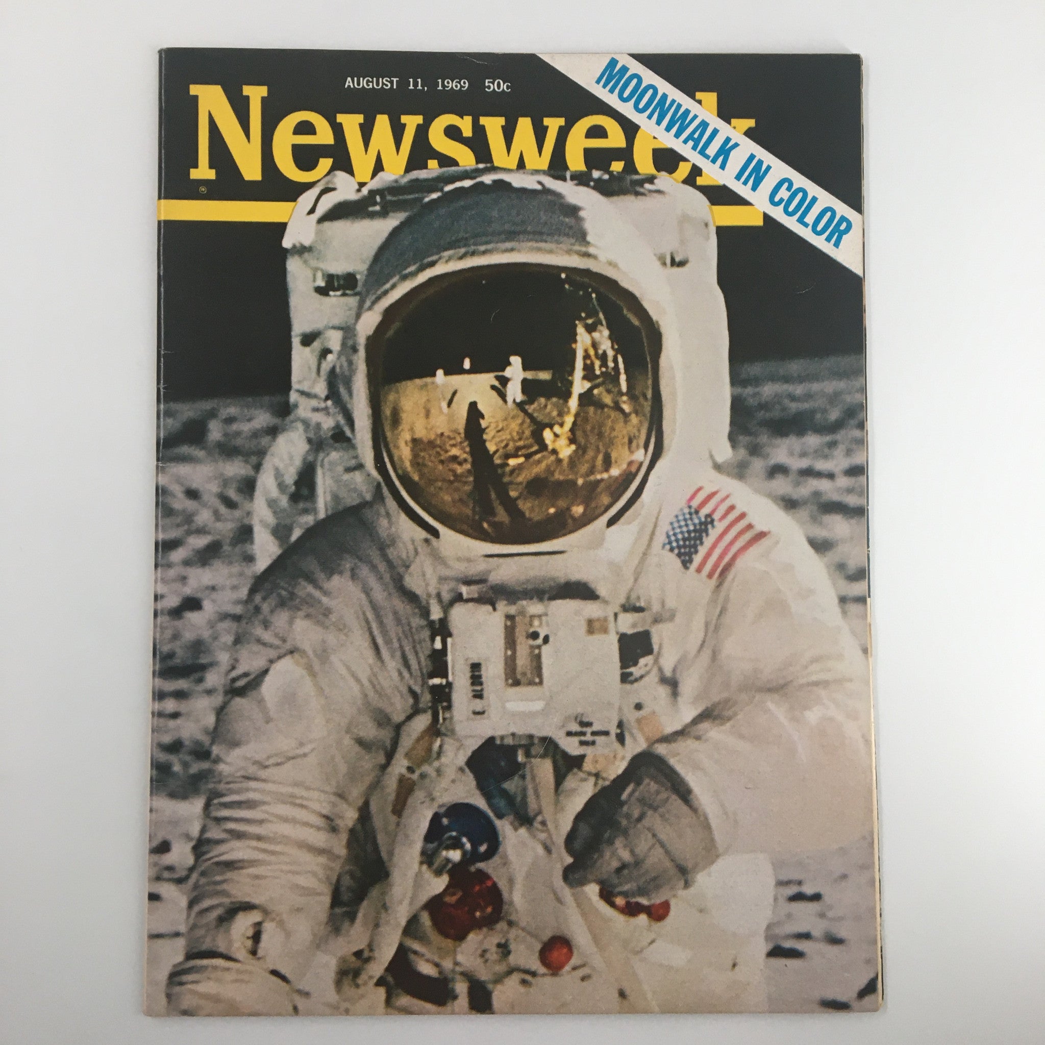 VTG Newsweek Magazine August 11 1969 The Moonwalk in Color No Label