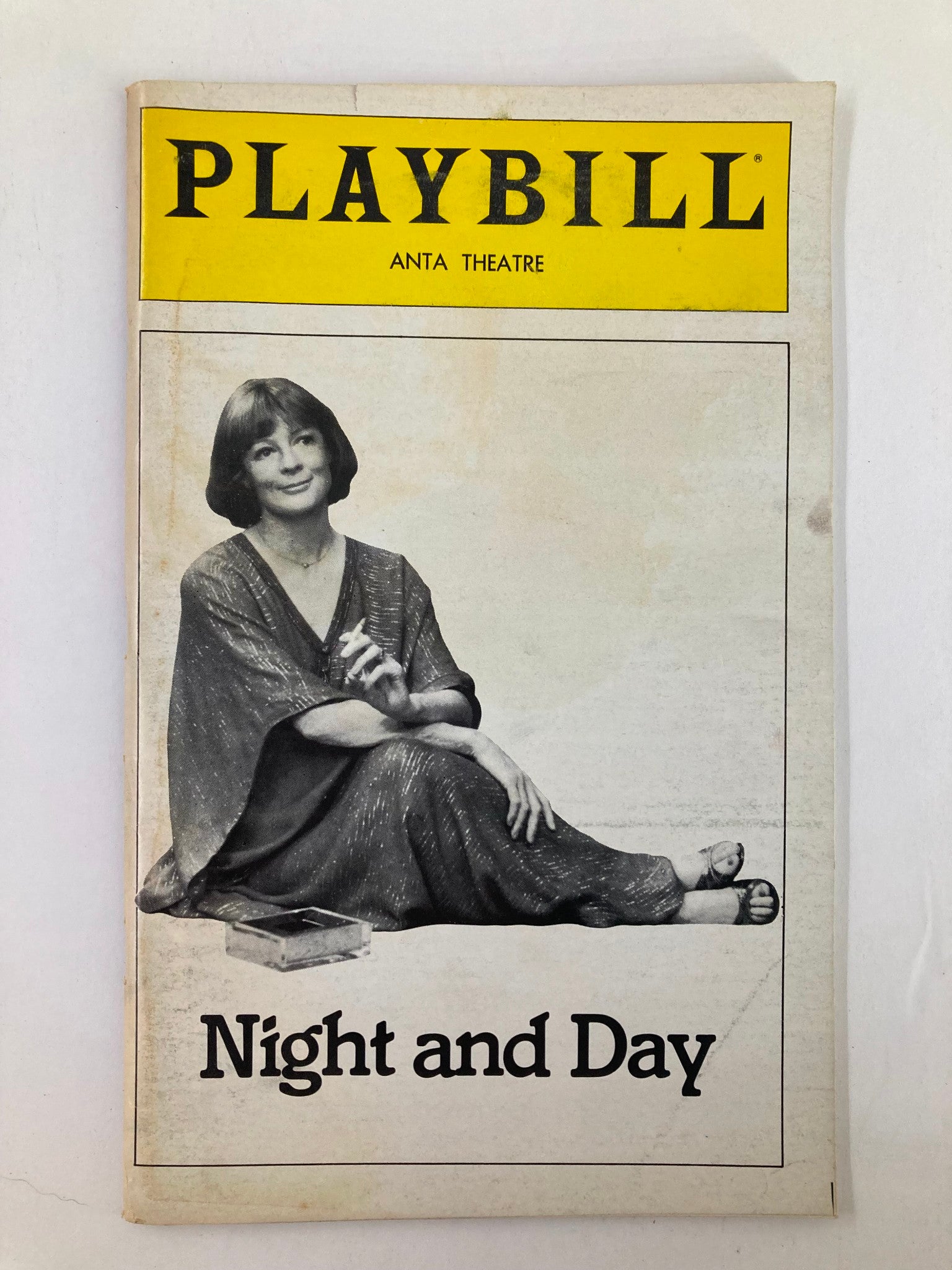 1979 Playbill Anta Theatre Maggie Smith & Paul Hecht in Night and Day