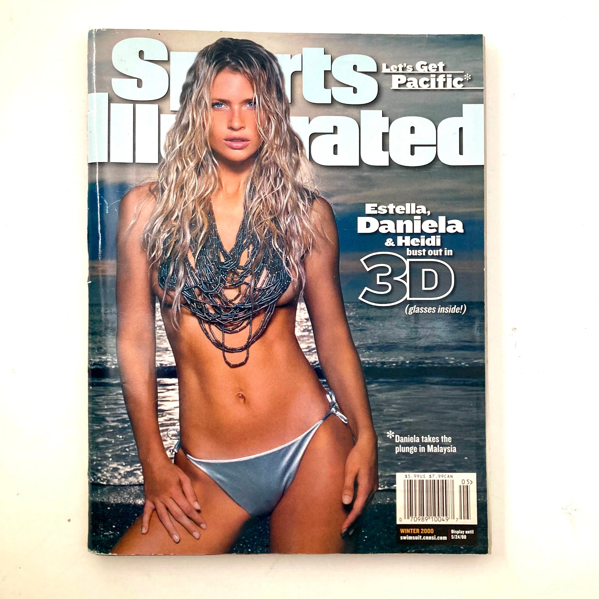 Sports Illustrated Magazine Winter 2000 Estella, Daniela and Heidi No Label