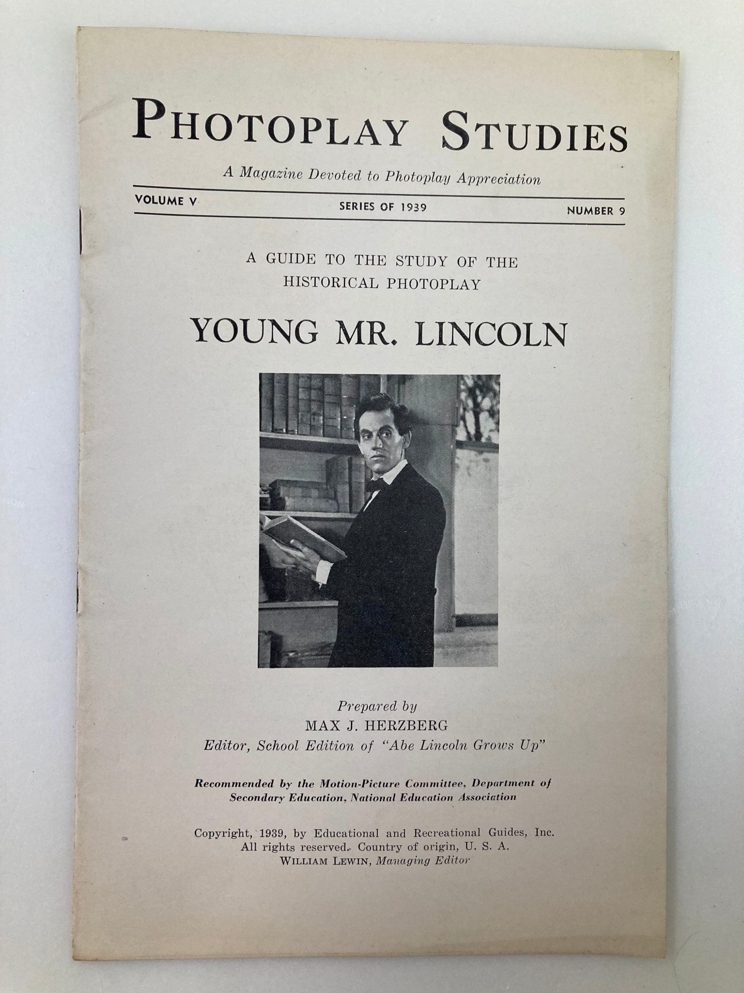 1939 Photoplay Studies Program Vol 5 #9 Young Mr. Lincoln by Max J. Herzberg