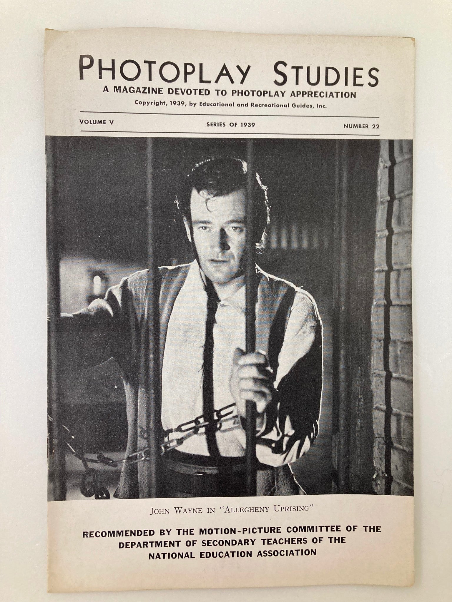 1939 Photoplay Studies Program Vol 5 #22 John Wayne in Allegheny Uprising