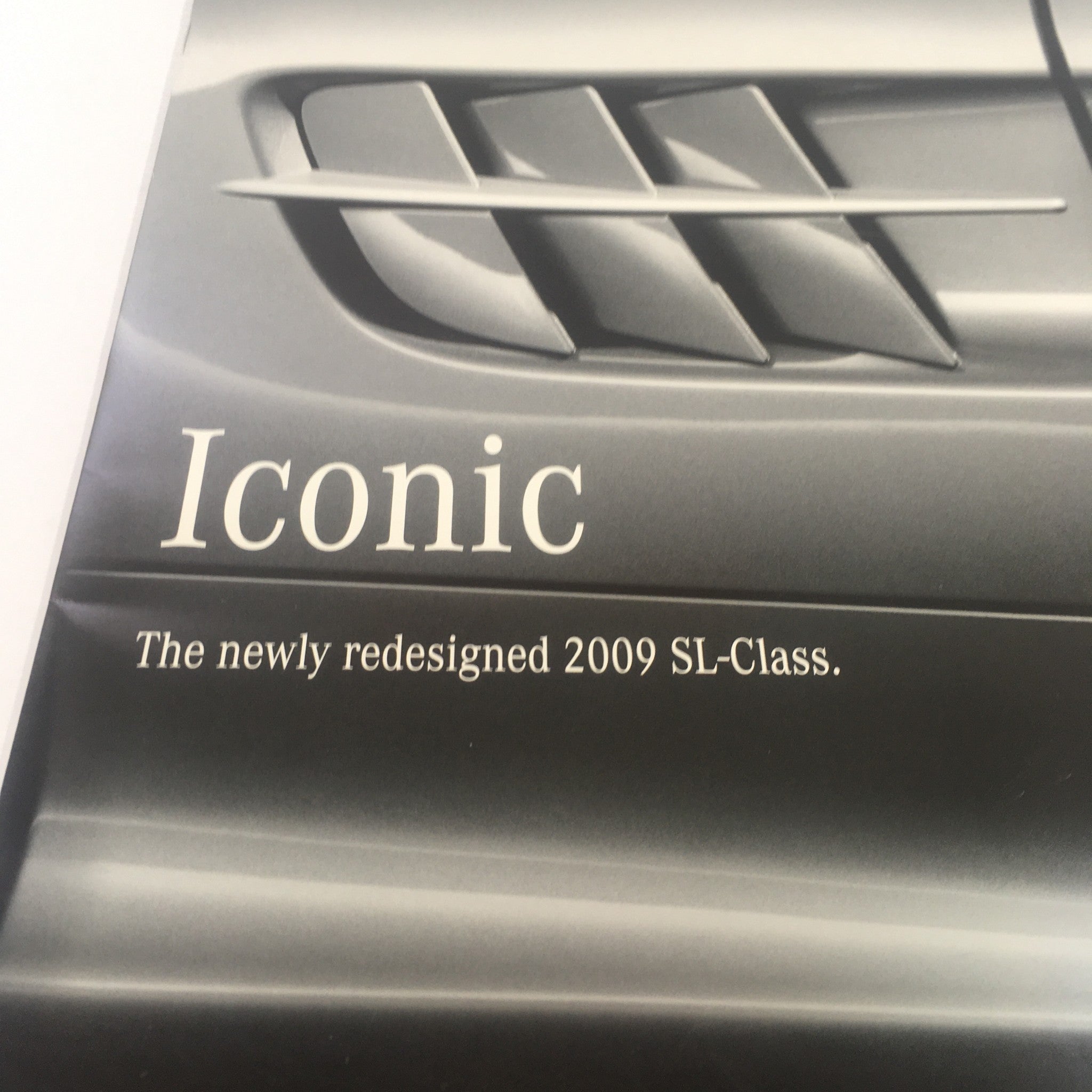 2009 Mercedes-Benz Iconic SL-Class Dealership Car Auto Brochure Catalog