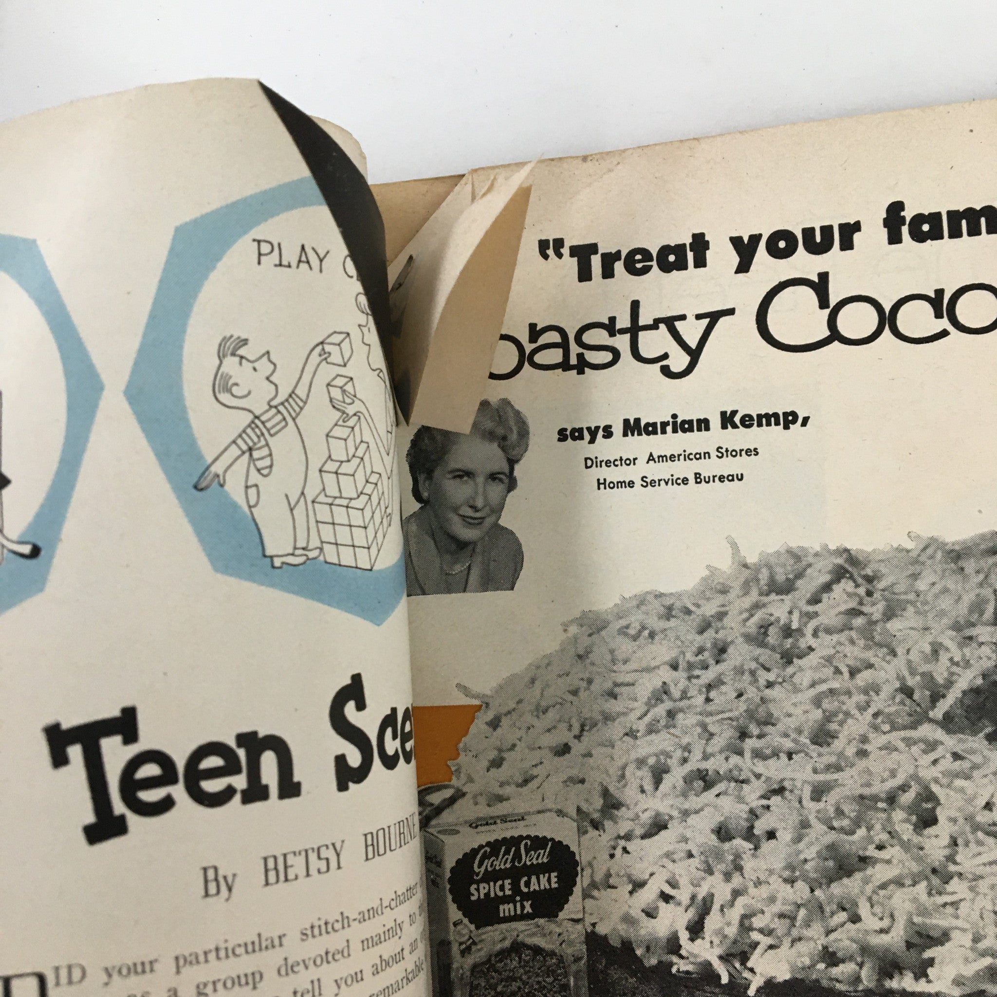 VTG Family Circle Magazine April 1954 Egg-Decorating Ideas No Label