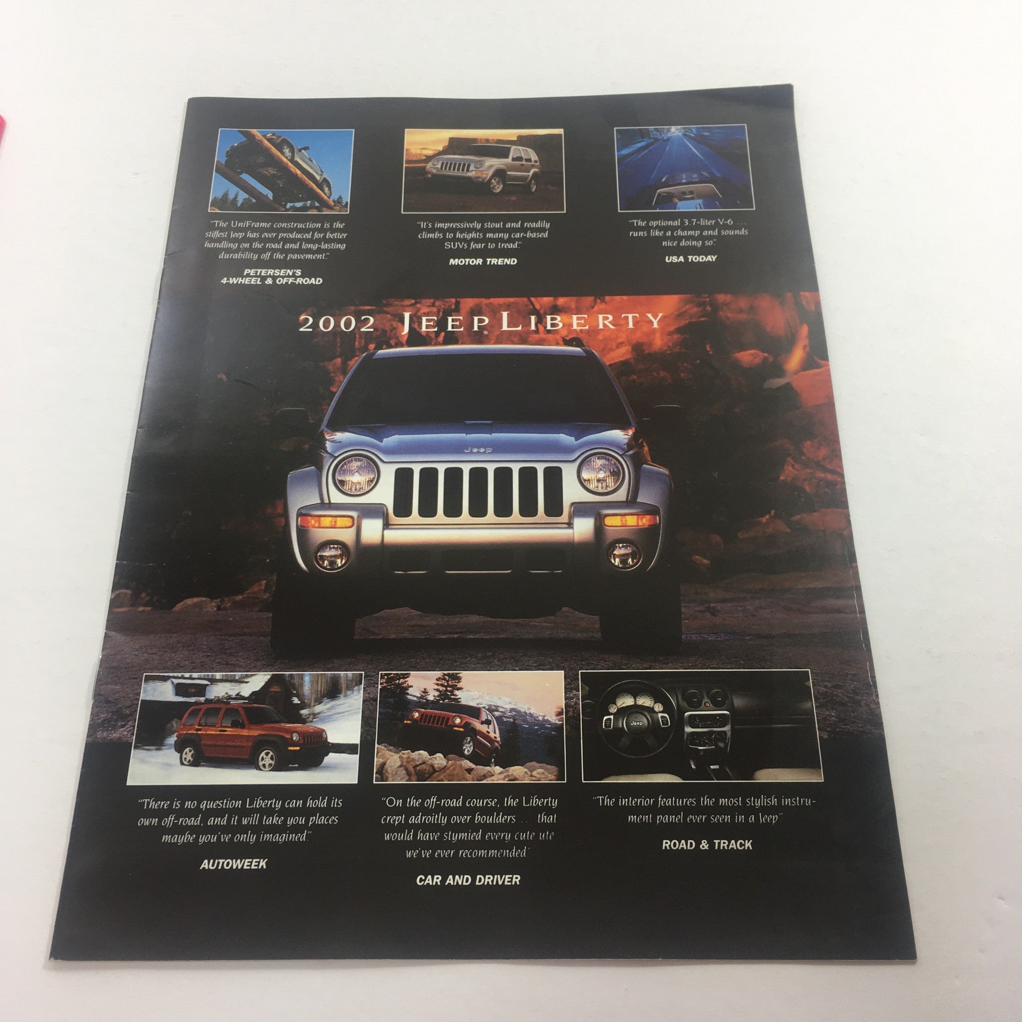 2002 Jeep Liberty 4-Wheel & Off-Road Dealership Car Auto Brochure Catalog