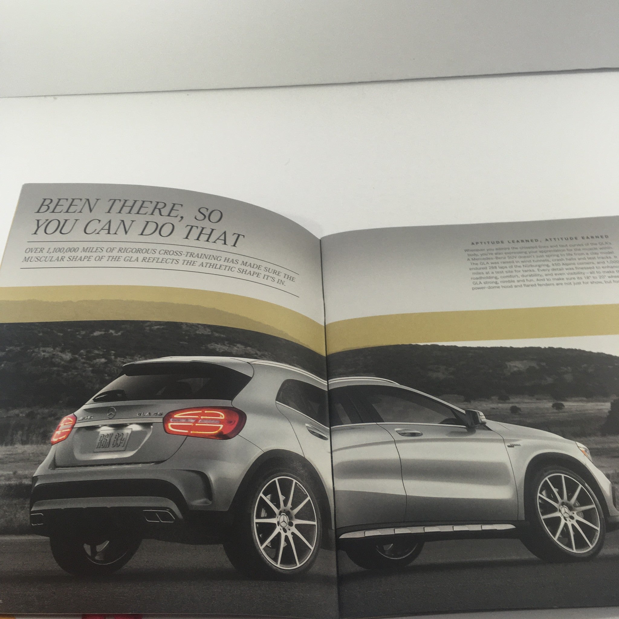 2016 Mercedes-Benz GLA Dealership Car Auto Brochure Catalog