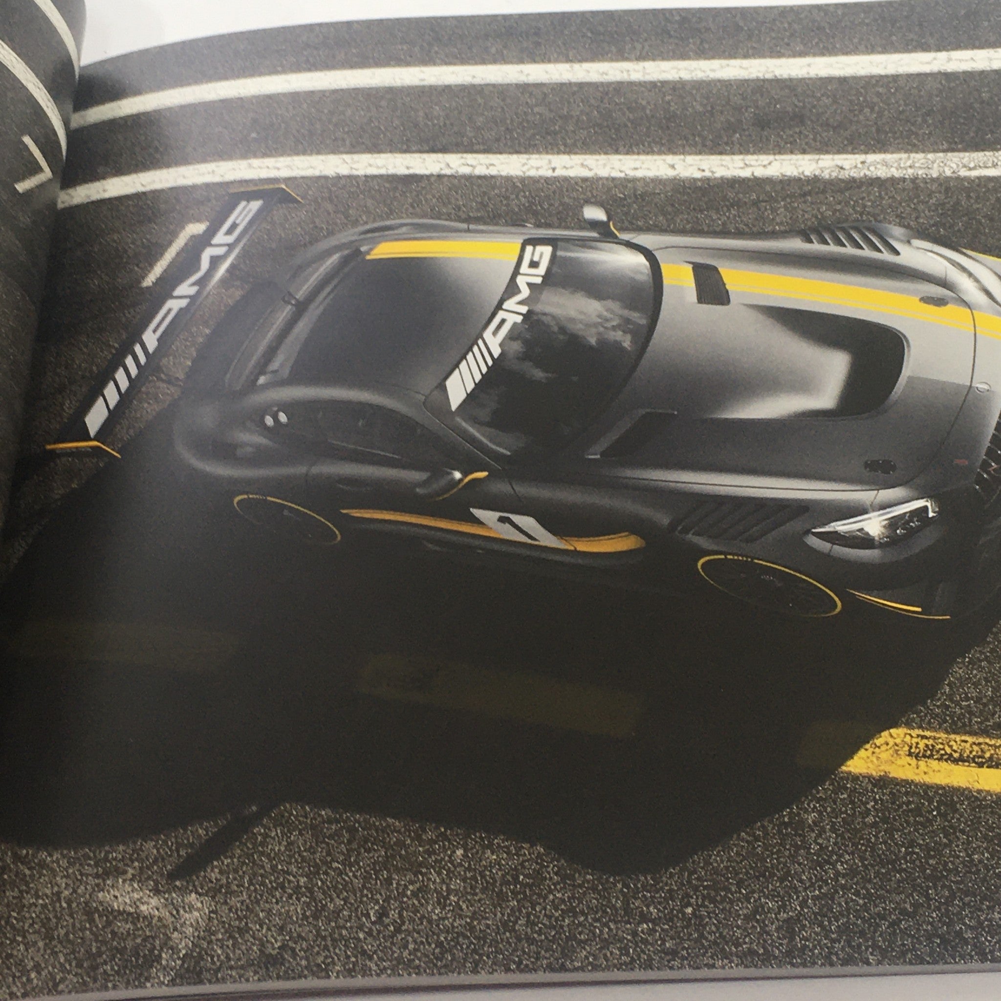 2016 Mercedes-Benz AMG Driving Performance Dealership Car Auto Brochure Catalog