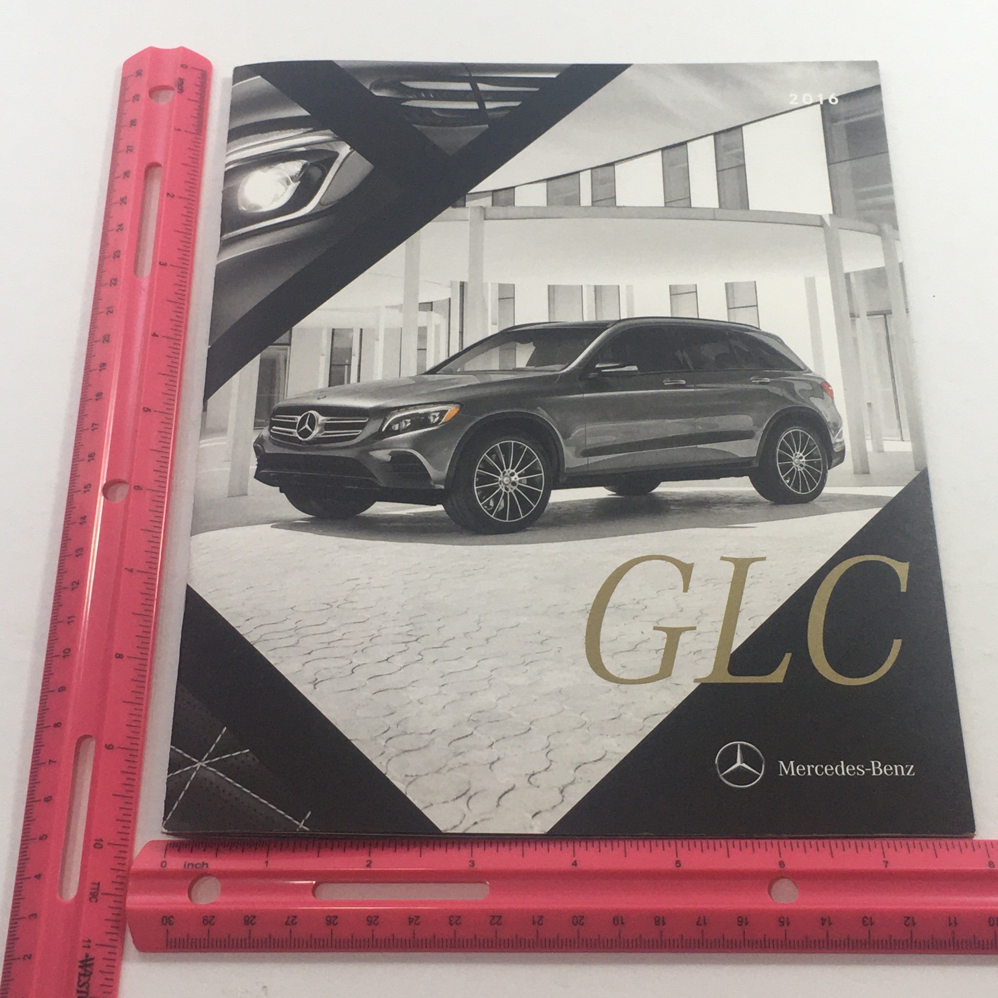 2016 Mercedes-Benz GLC-Class Polished Mettle Dealership Auto Brochure Catalog