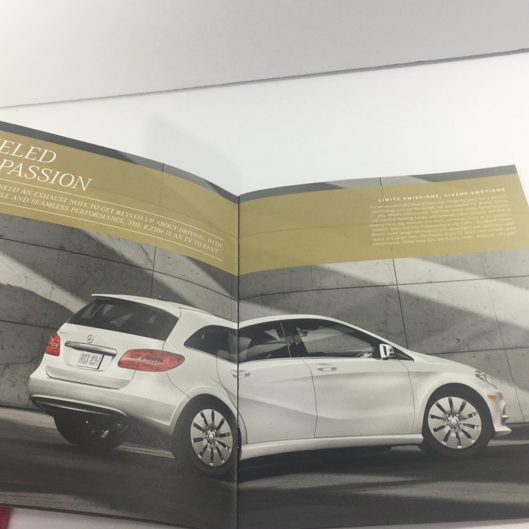 2016 Mercedes-Benz B-Class Electric Drive Dealership Auto Brochure Catalog