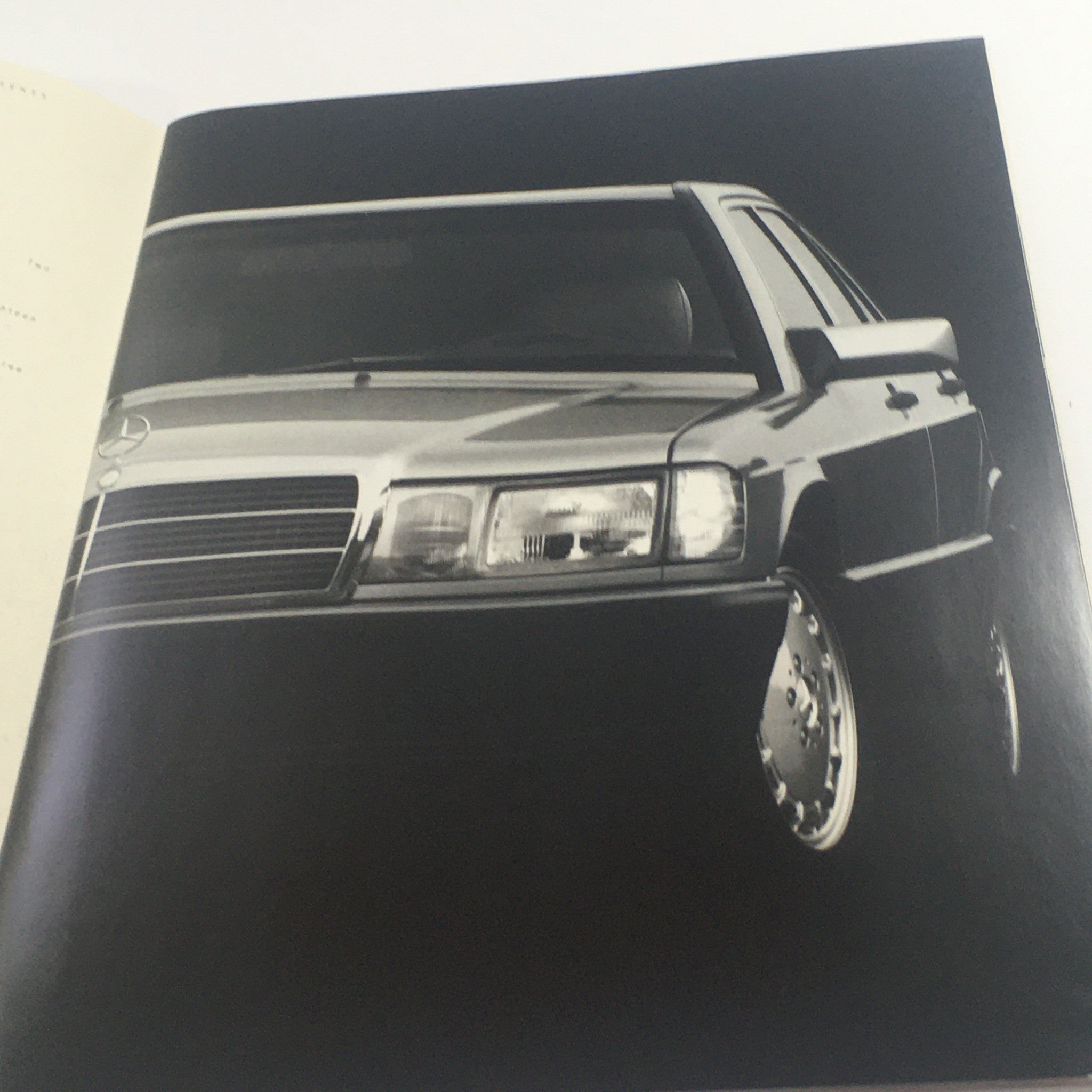 1993 Mercedes-Benz The 190-Class Dealership Car Auto Brochure Catalog