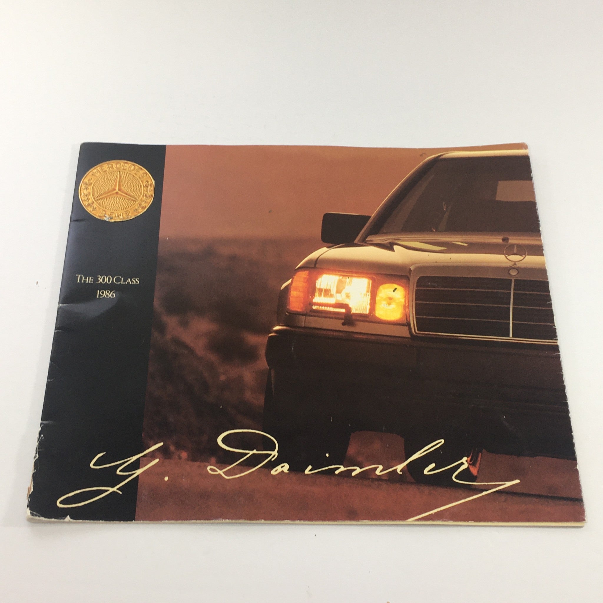 1986 Mercedes-Benz 300-Class Sedan Dealership Car Auto Brochure Catalog