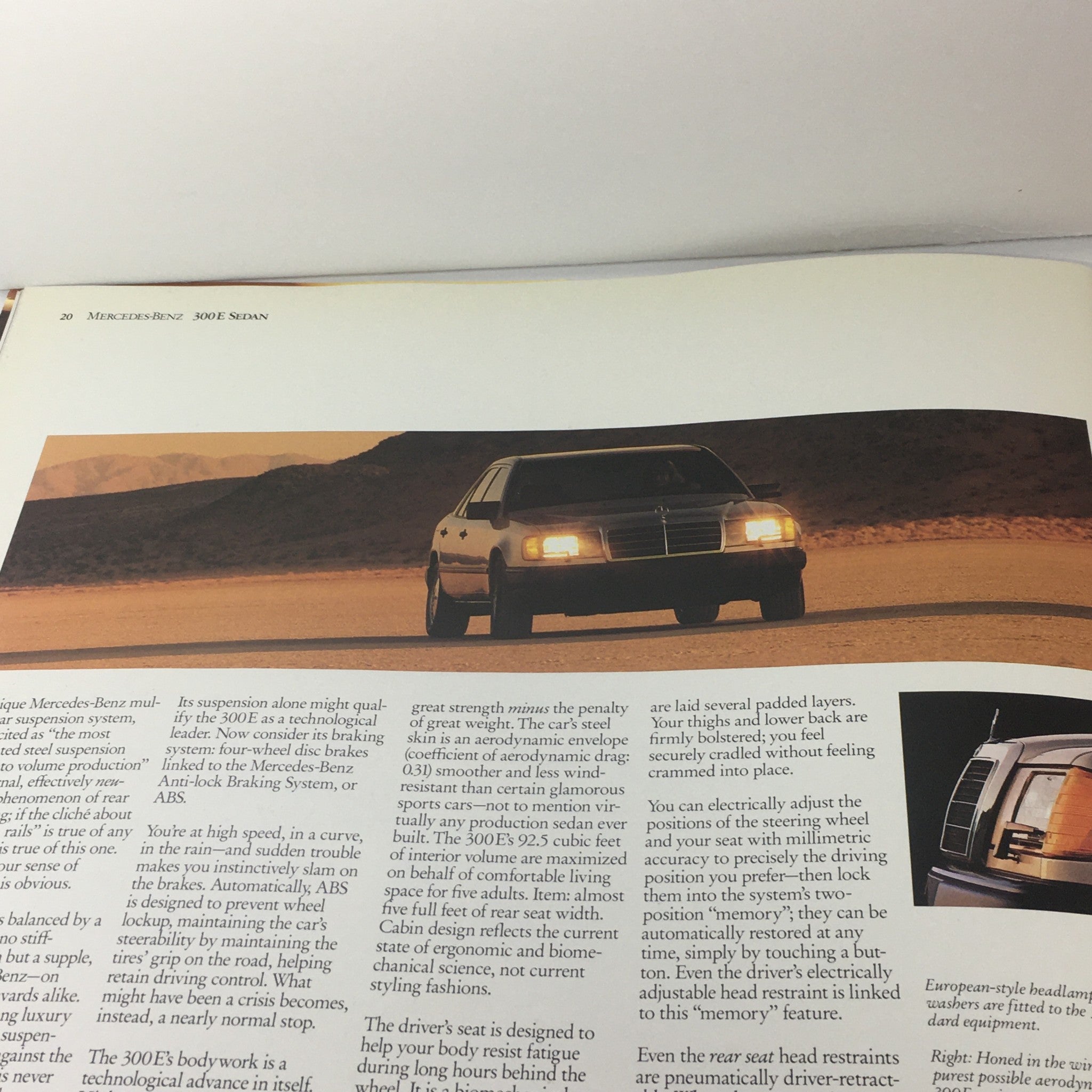 1986 Mercedes-Benz 300-Class Sedan Dealership Car Auto Brochure Catalog