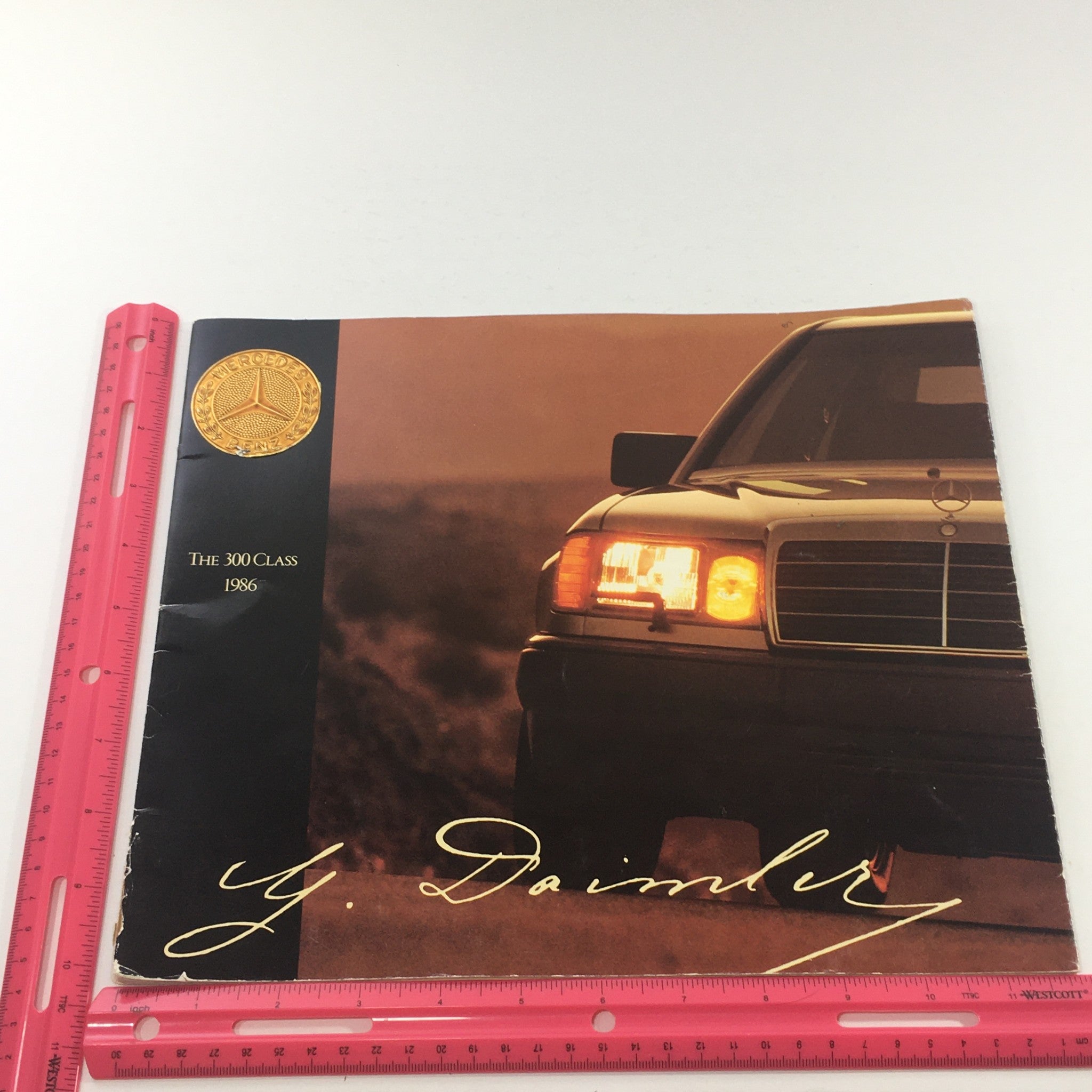 1986 Mercedes-Benz 300-Class Sedan Dealership Car Auto Brochure Catalog