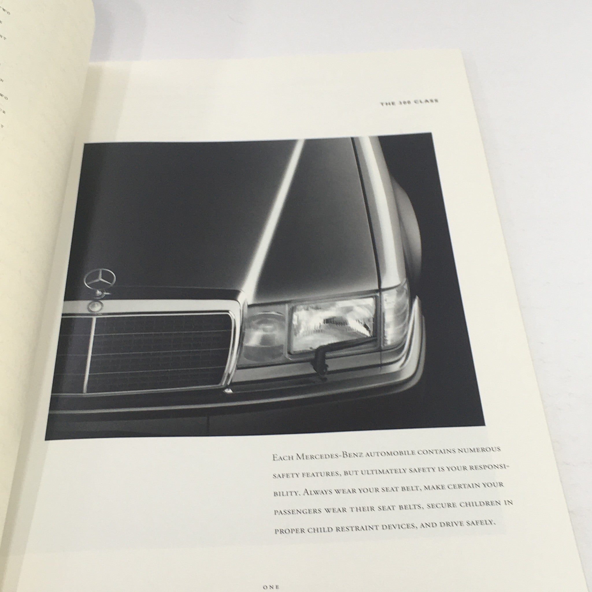 1992 Mercedes-Benz 300-Class Dealership Car Auto Brochure Catalog