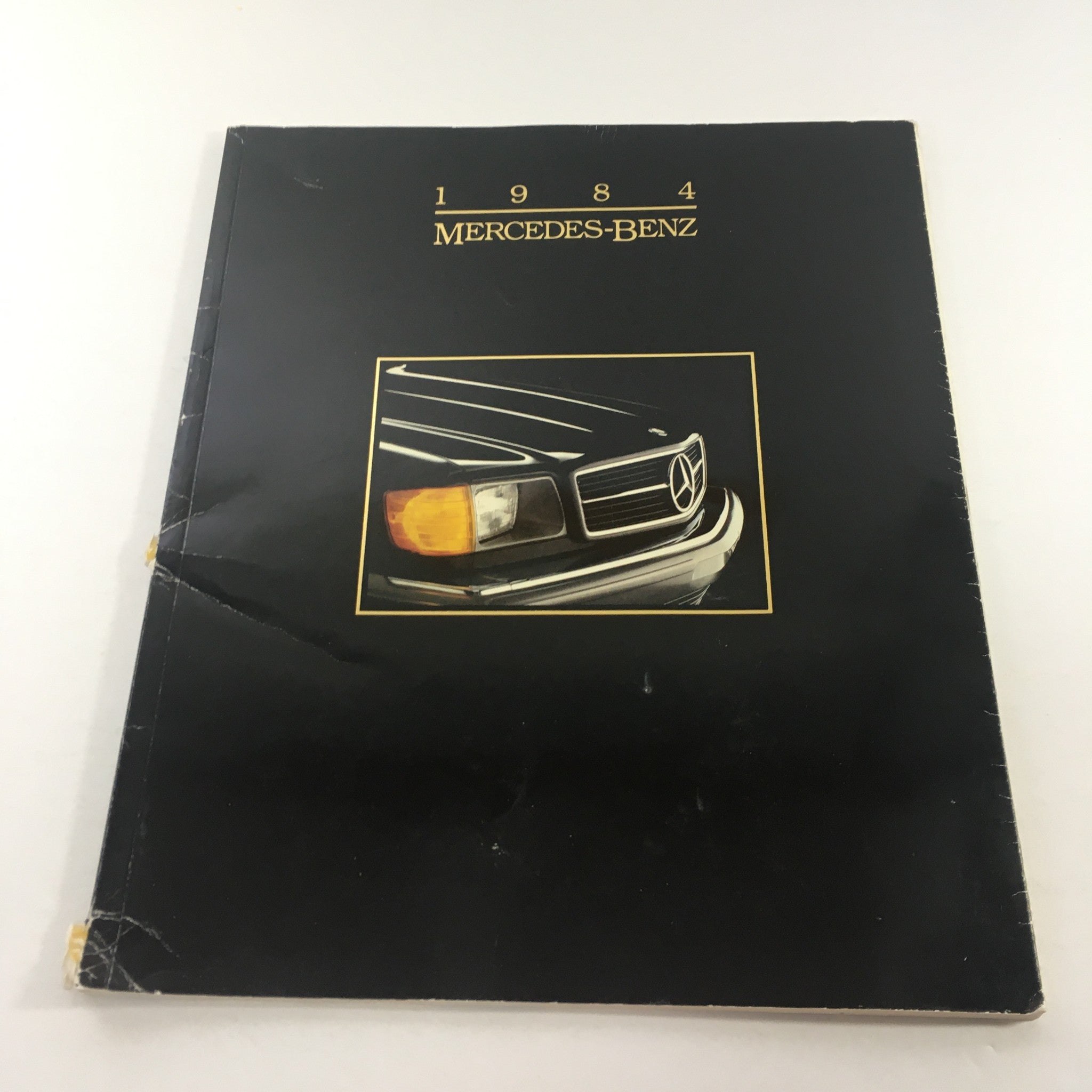 1984 Mercedes-Benz 190E 2.3/190D 2.2 Sedans Dealership Car Auto Brochure Catalog