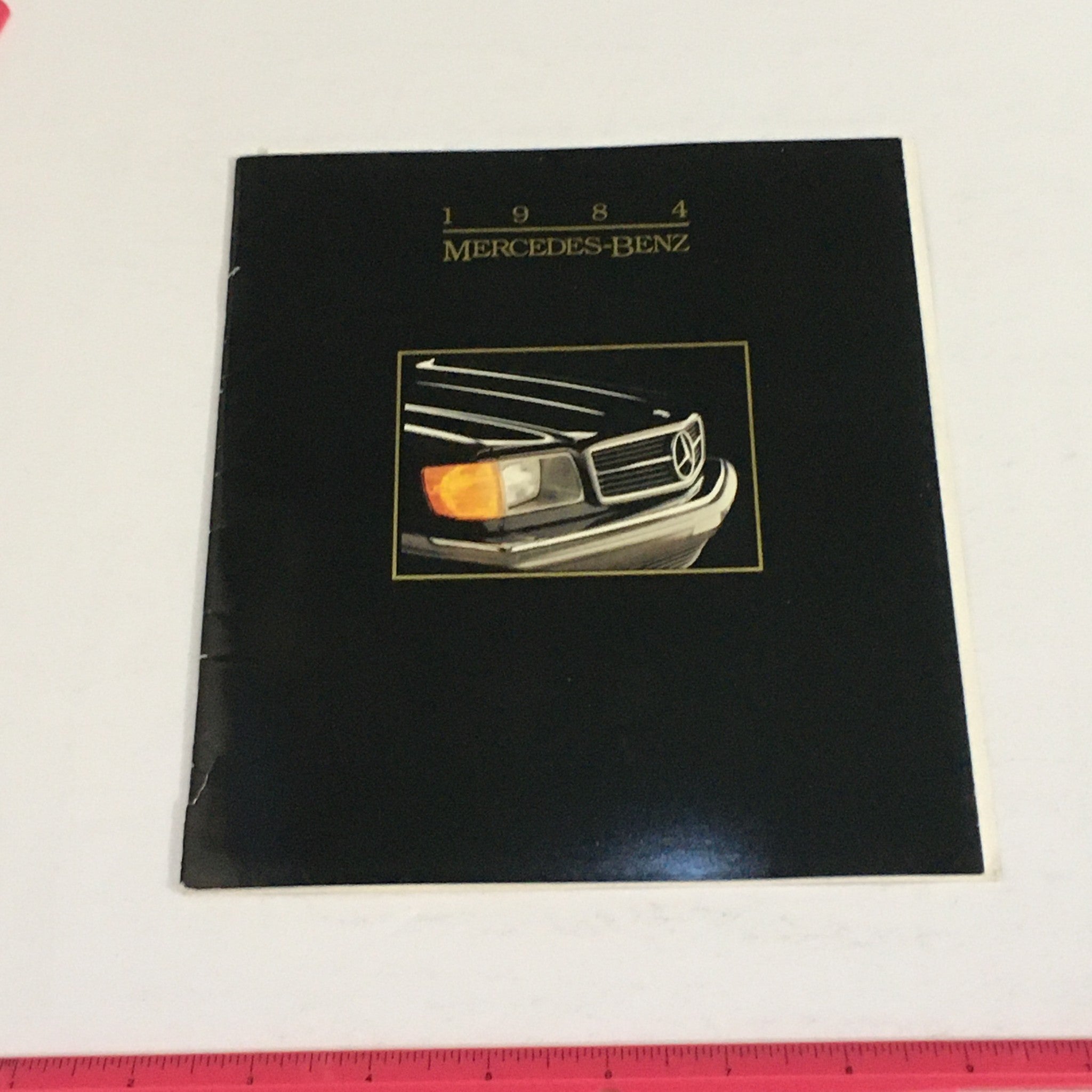 1984 Mercedes-Benz W-126 Dealership Car Auto Brochure Catalog