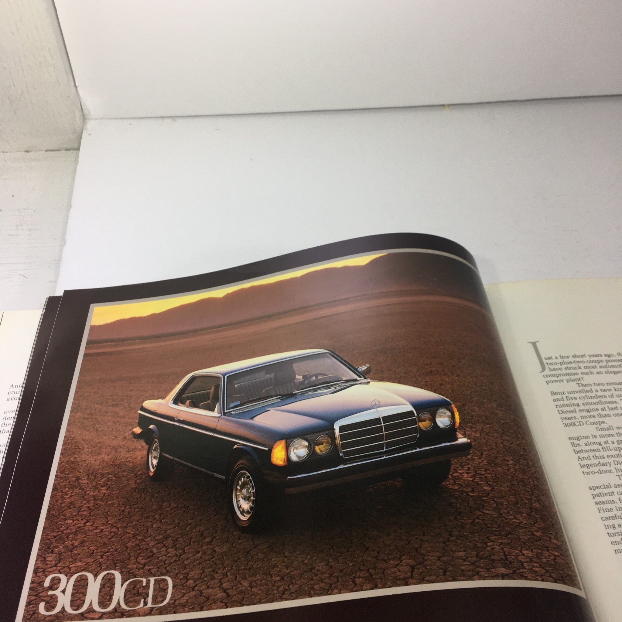 1981 Mercedes-Benz 240-D 300-CD Dealership Car Auto Brochure Catalog