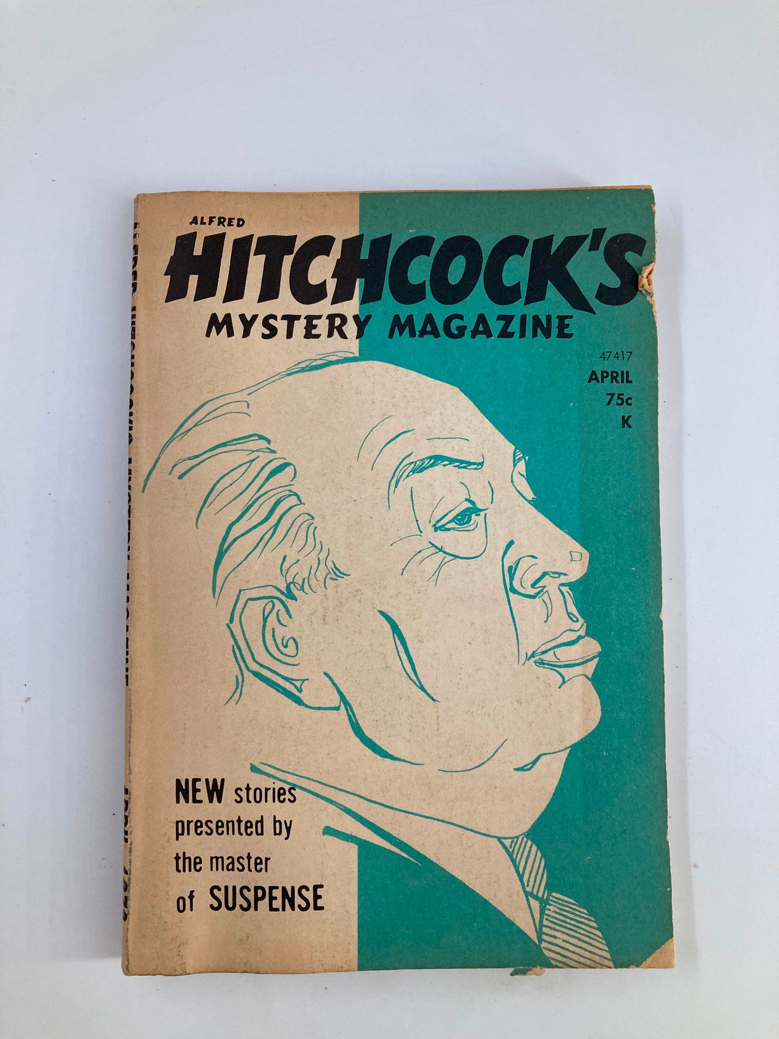 Alfred Hitchcock's Mystery Magazine April 1973 Robbery at the Palace No Label