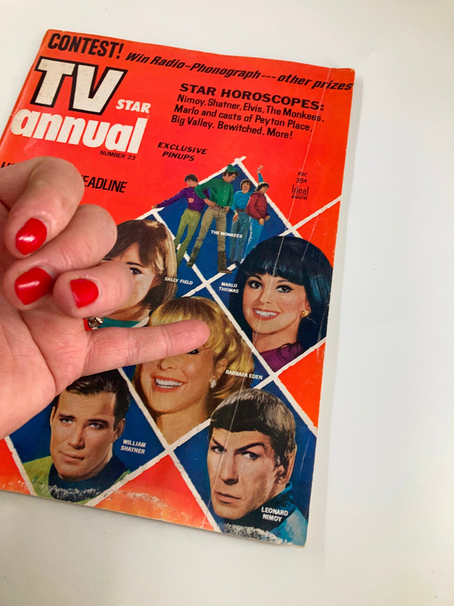 VTG TV Star Annual Magazine No. 23 The Monkees Sally Field Marlo Thomas No Label