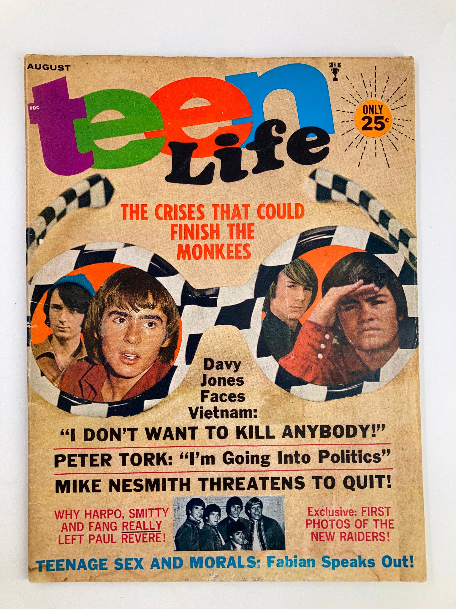 VTG Teen Life Magazine August 1967 Davy Jones Faces Vietnam, Peter Tork No Label