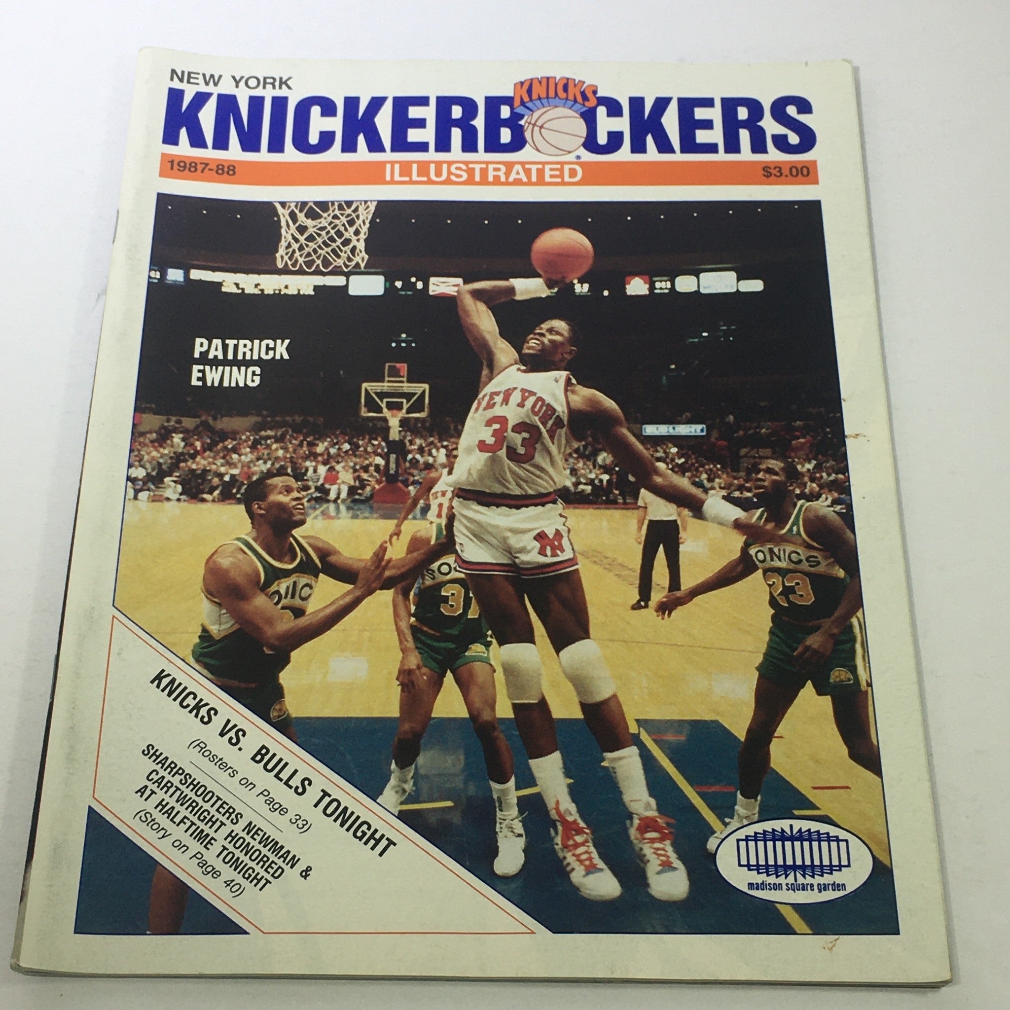 New York Knickerbockers Knicks Illustrated Magazine: 1987-1988 - Patrick Ewing