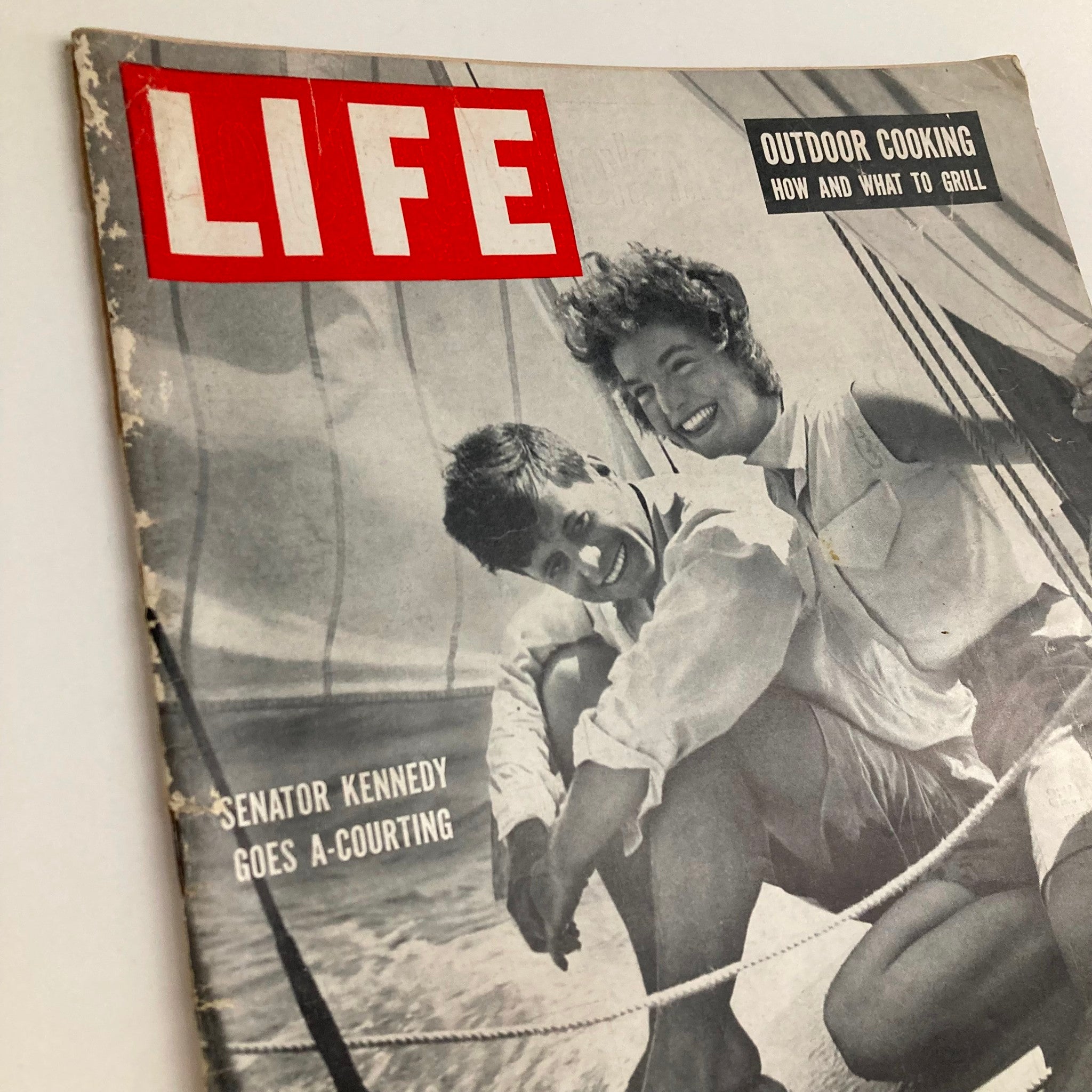 RES*Life Magazine July 20 1953 Vol 35 No. 3 John F. Kennedy & Jackie GD Interior