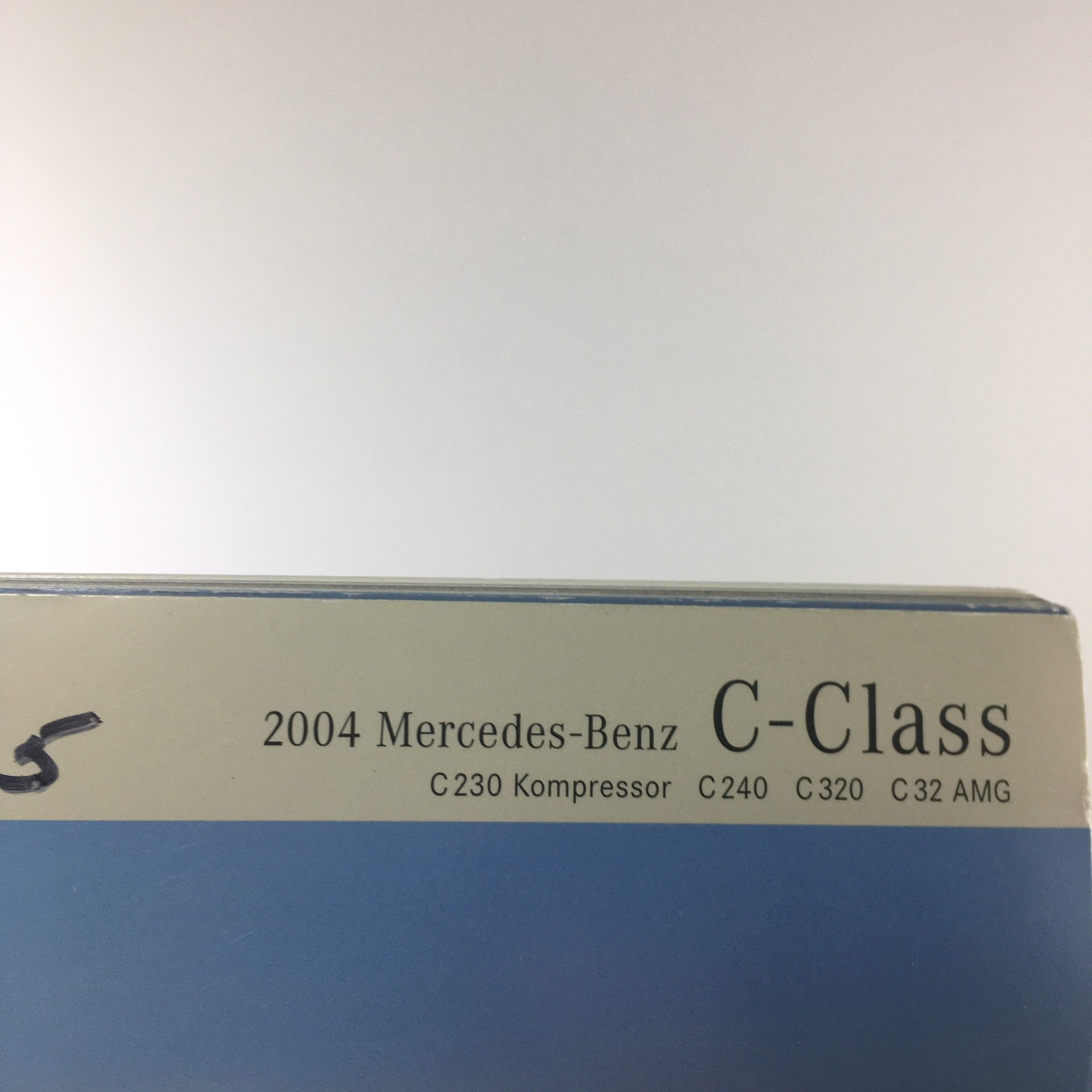 2004 Mercedes-Benz C-Class 240 320 32 AMG Dealership Car Auto Brochure Catalog