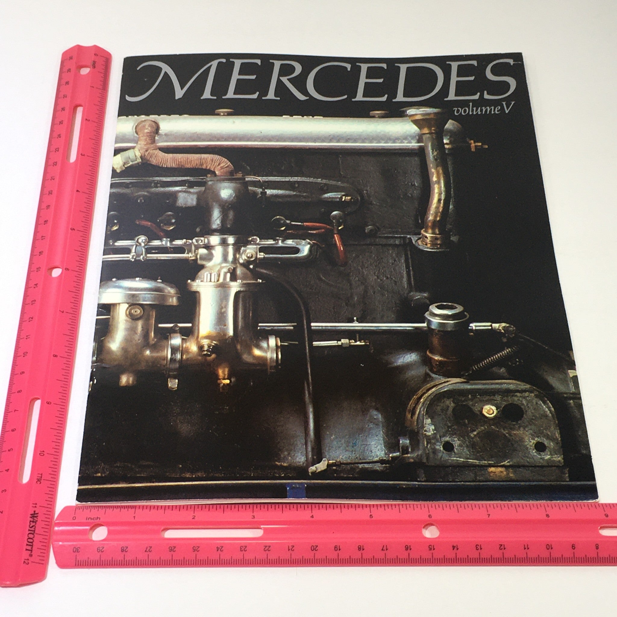 1982 Mercedes-Benz Volume V Dealership Car Auto Brochure Catalog