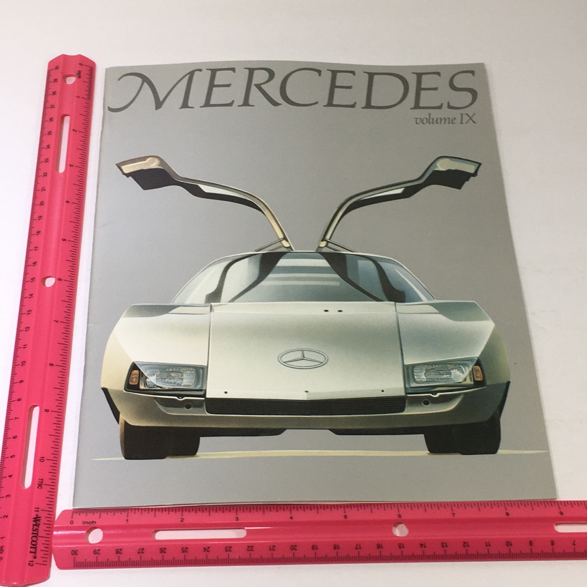 1983 Mercedes-Benz Volume IX Dealership Car Auto Brochure Catalog