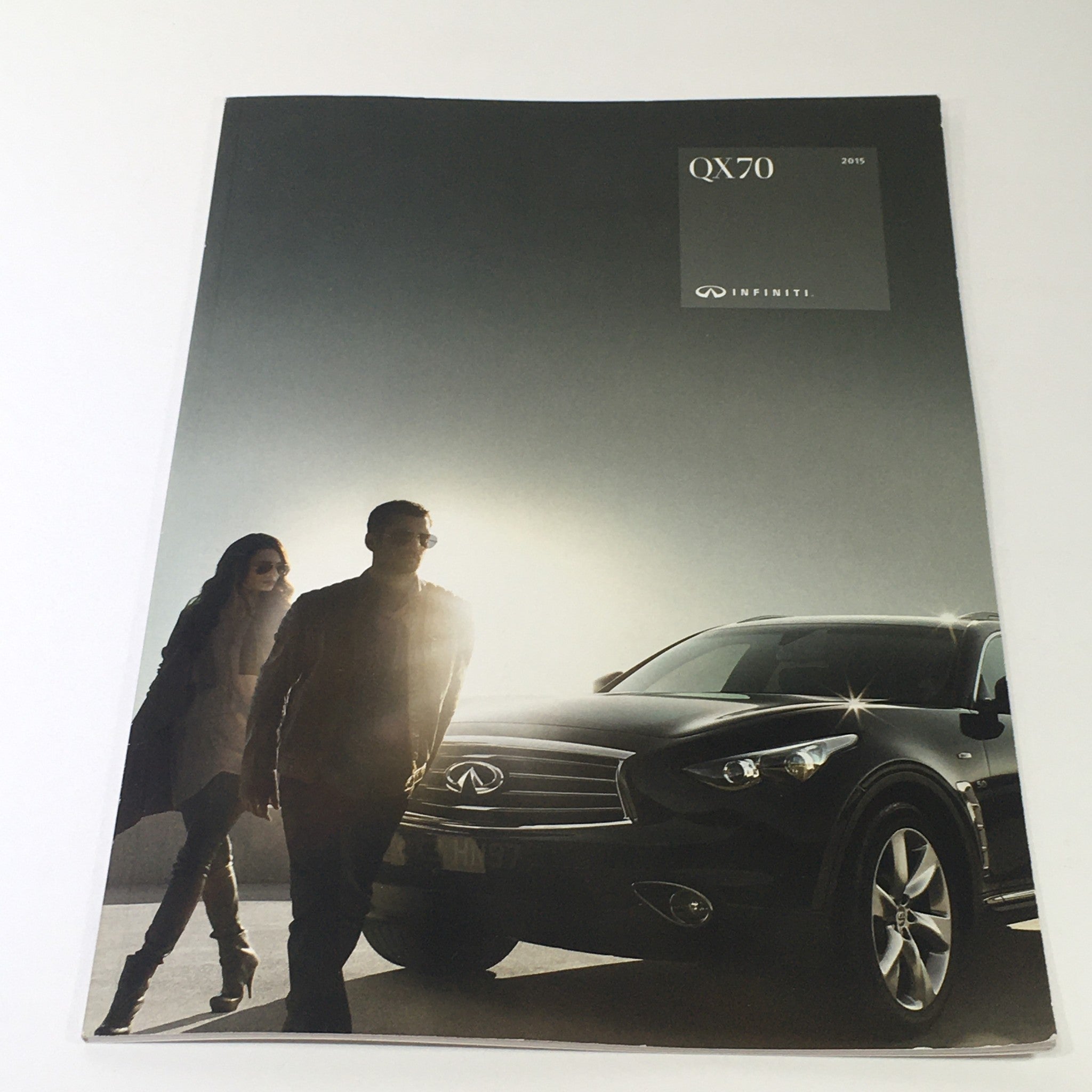 2015 Infiniti QX70-S 590 MPa Dealership Car Auto Brochure Catalog