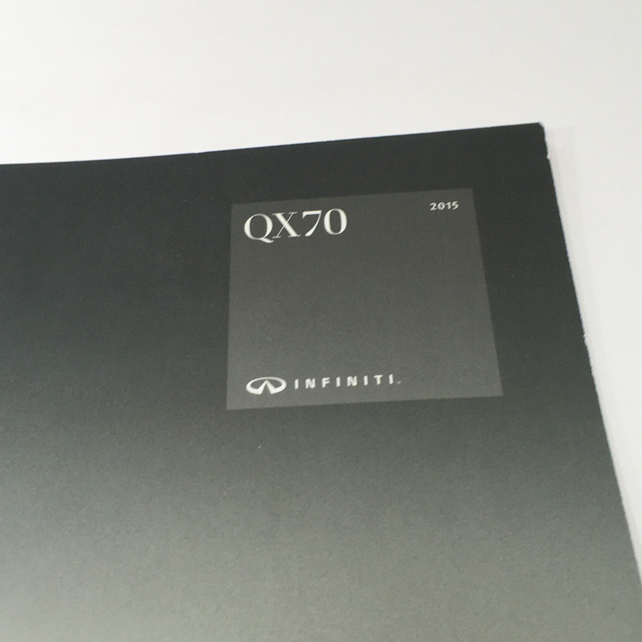 2015 Infiniti QX70-S 590 MPa Dealership Car Auto Brochure Catalog