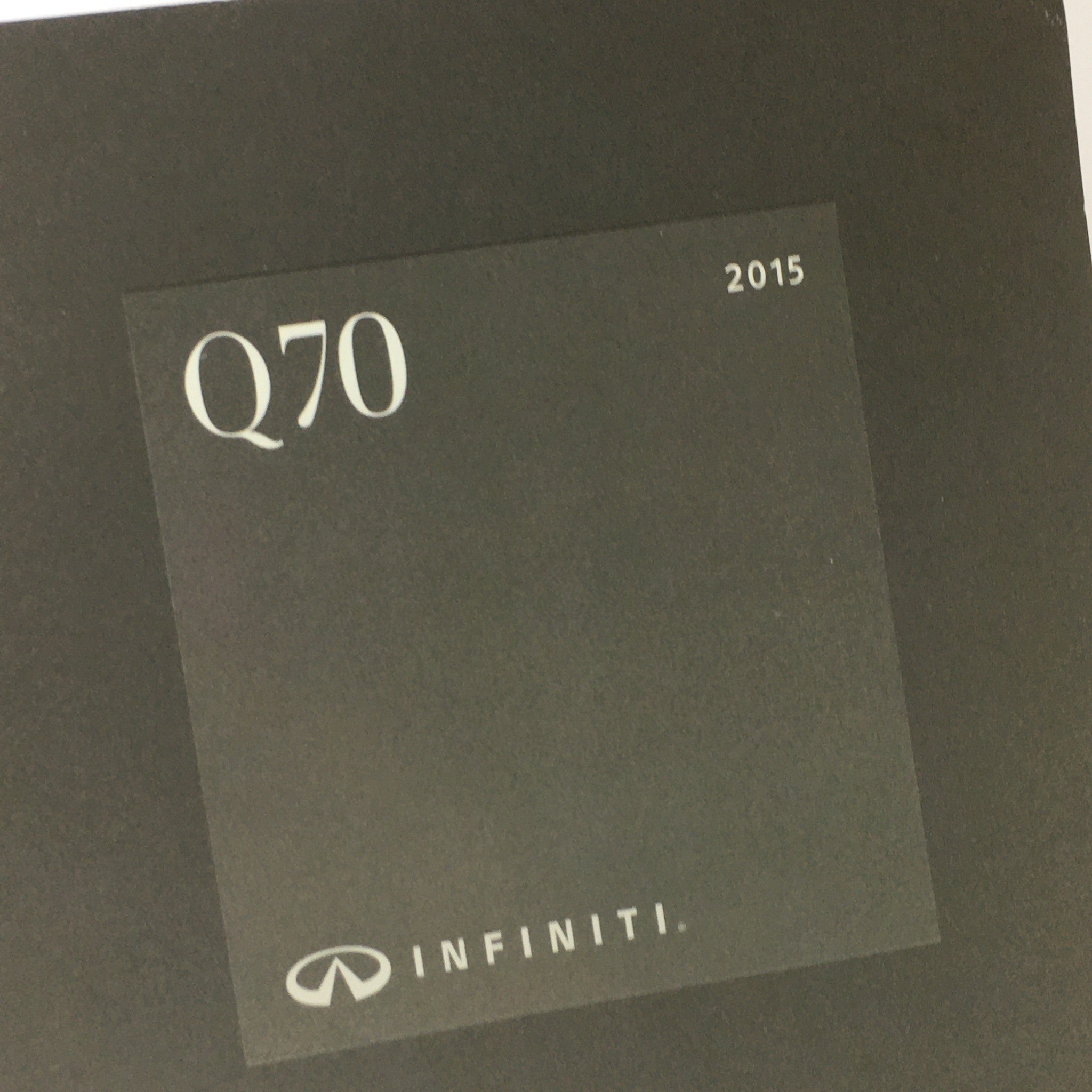 2015 Infiniti Q70 Dealership Car Auto Brochure Catalog