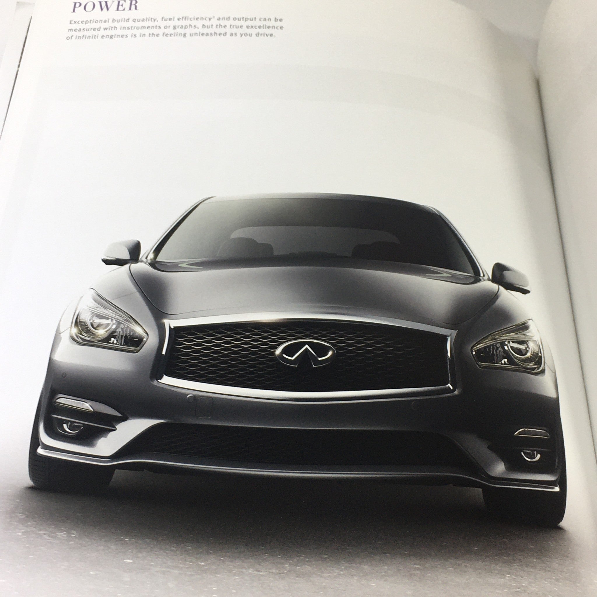 2015 Infiniti Q70 Dealership Car Auto Brochure Catalog