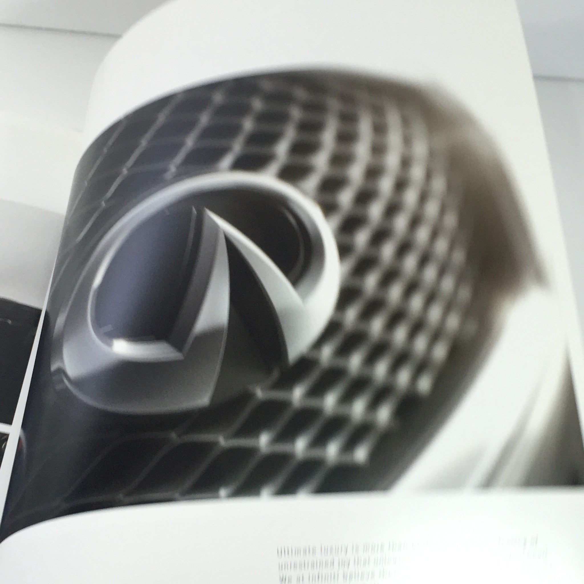 2015 Infiniti Q70 Dealership Car Auto Brochure Catalog