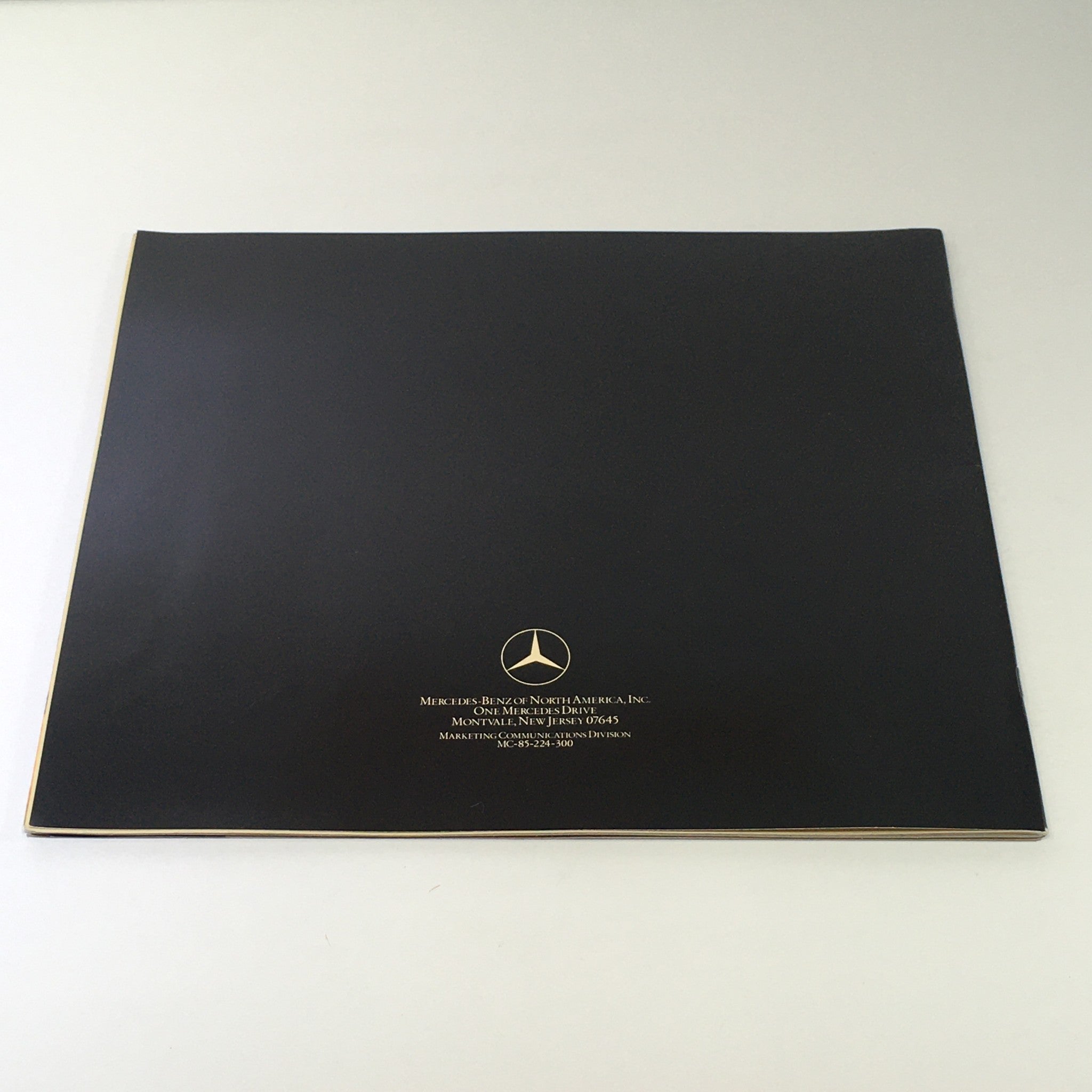 1986 Mercedes-Benz 190-Class Dealership Car Auto Brochure Catalog