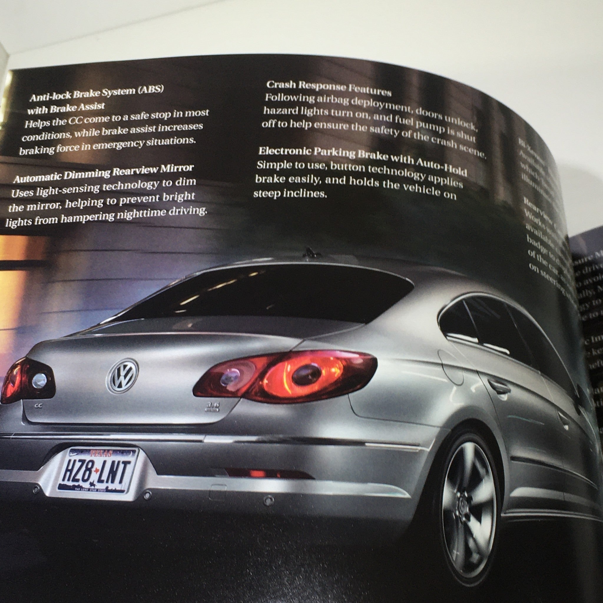 2010 Volkswagen CC Dealership Car Auto Brochure Catalog