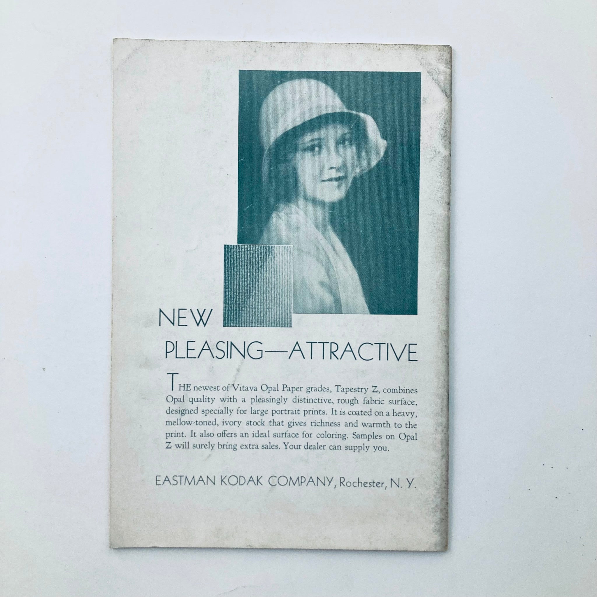 VTG Photographic Review Magazine December 1932 Eastman Portrait No Label