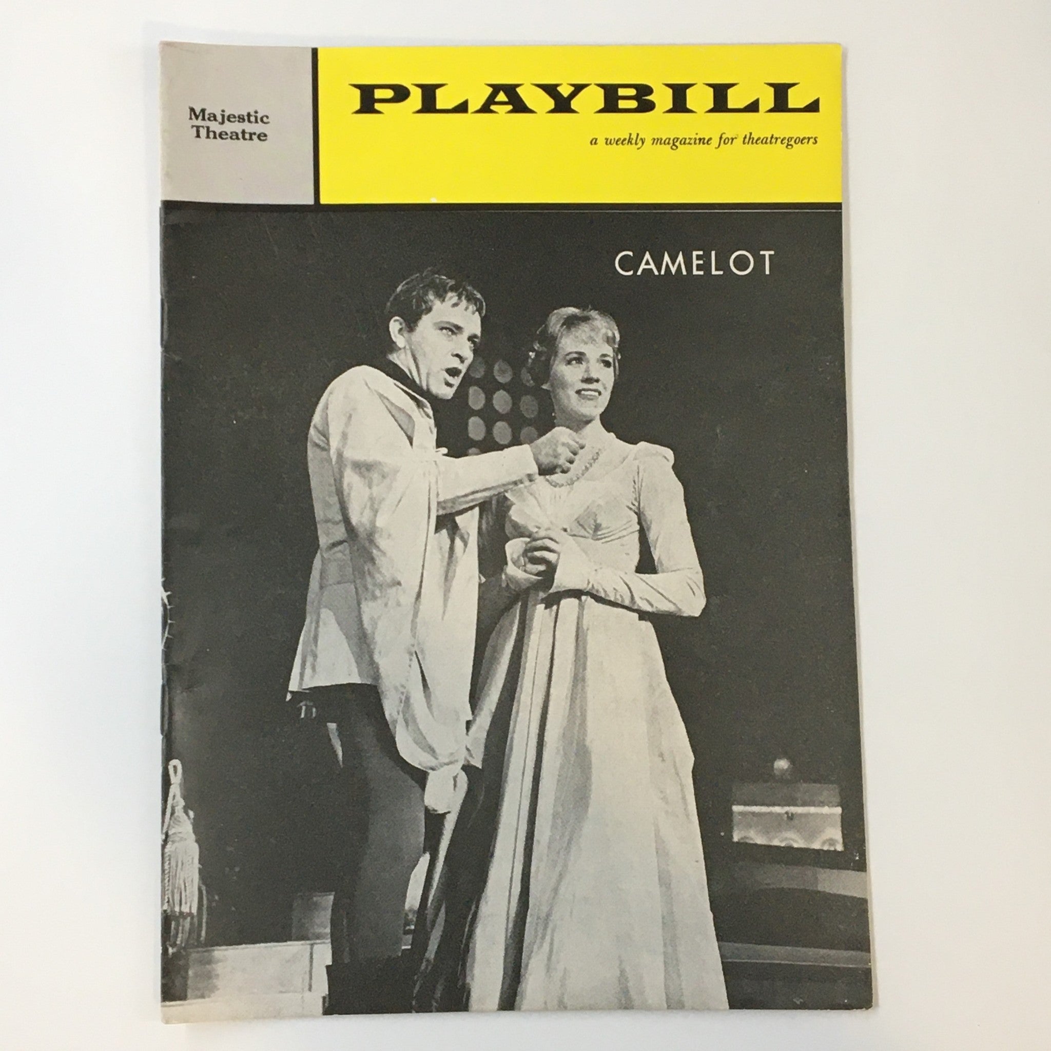 1961 Playbill Majestic Theatre Richard Burton and Julie Andrews in Camelot