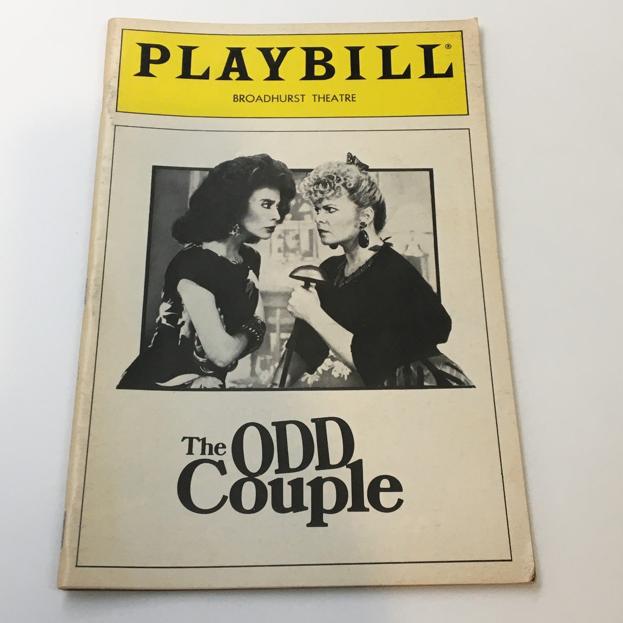 1985 Playbill Broadhurst Theatre Neil Simmon's The Odd Couple by Gene Saks