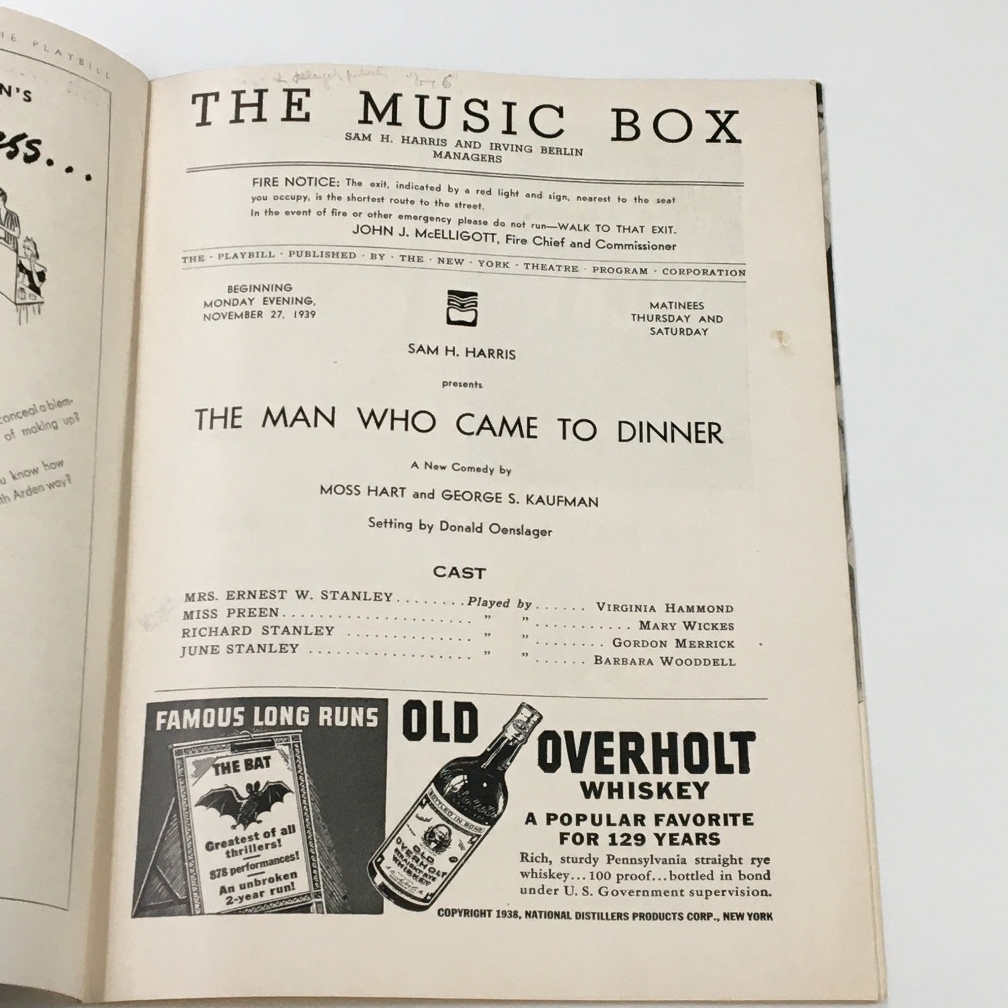 Interior page of the 1939 Playbill for 'The Music Box' displaying the cast list for 'The Man Who Came To Dinner'.