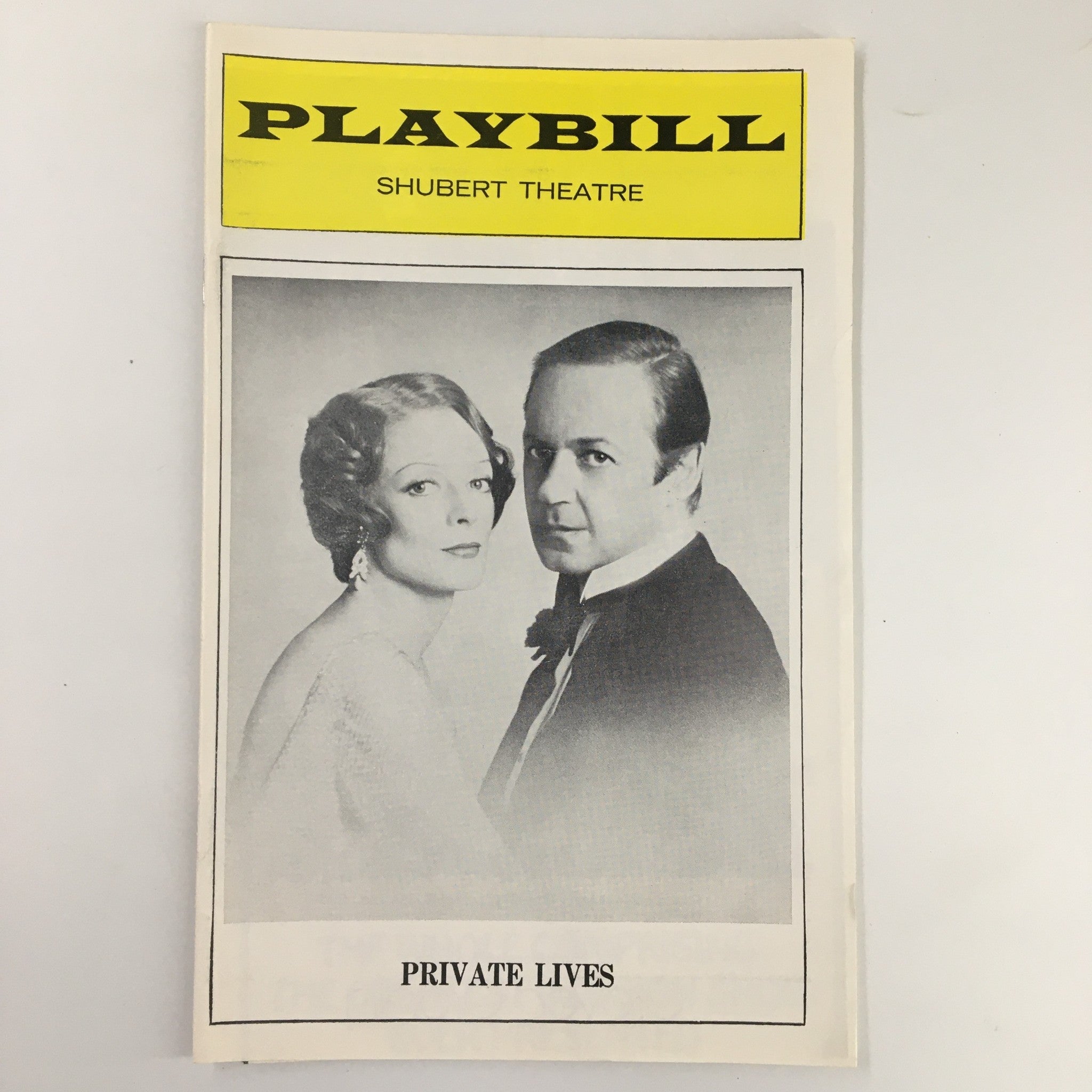 1975 Playbill Shubert Theatre Maggie Smith & John Standing in Private Lives