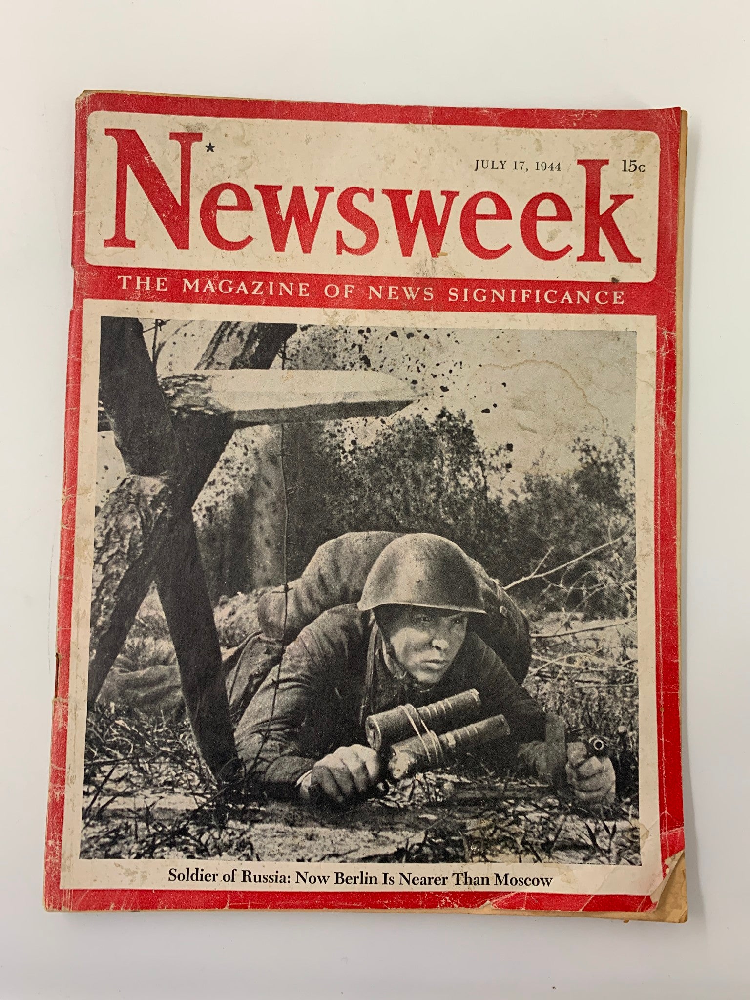 VTG Newsweek Magazine July 17 1944 Soldier of Russia Now Berlin No Label