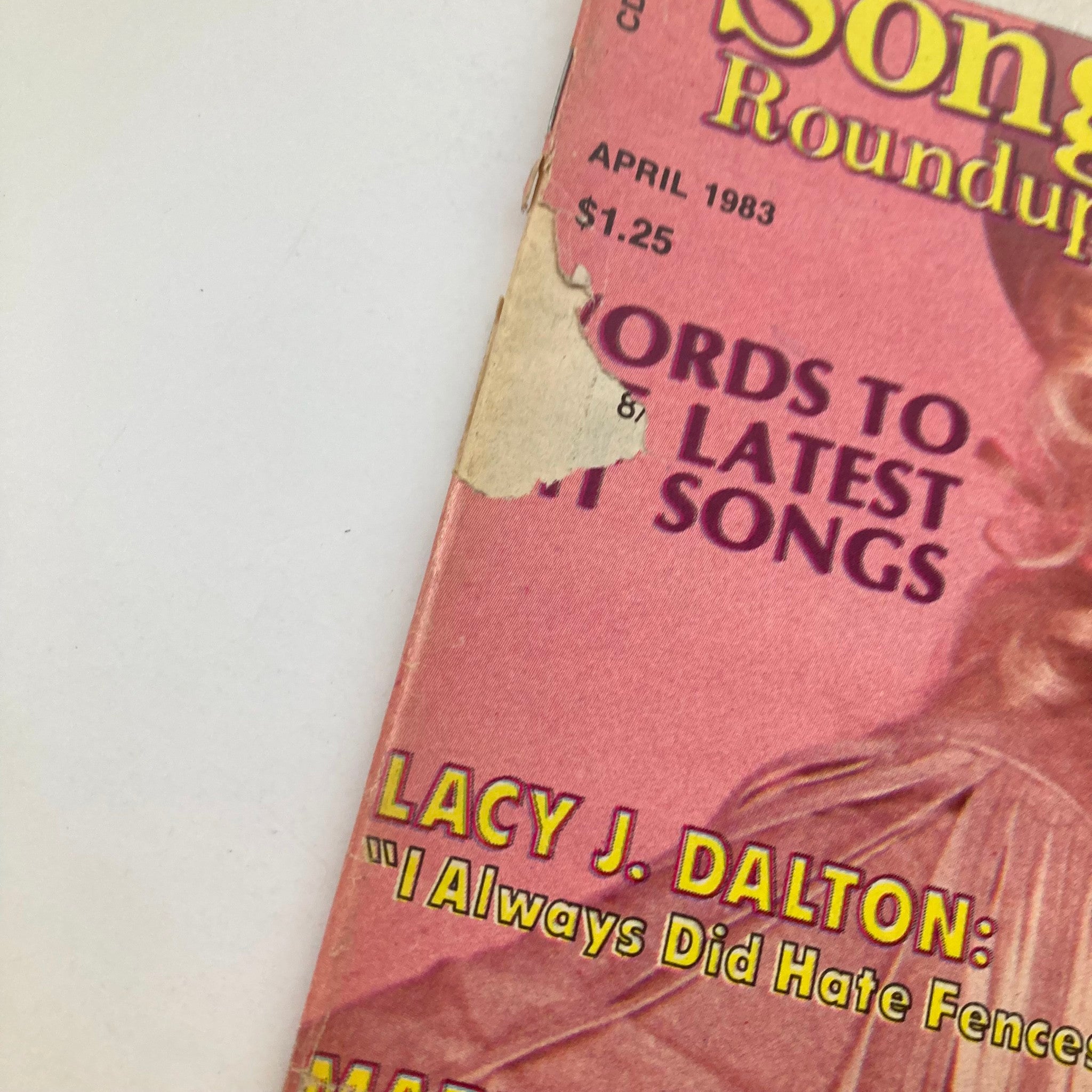 VTG Country Song Roundup Magazine April 1983 Dolly Parton Anchored