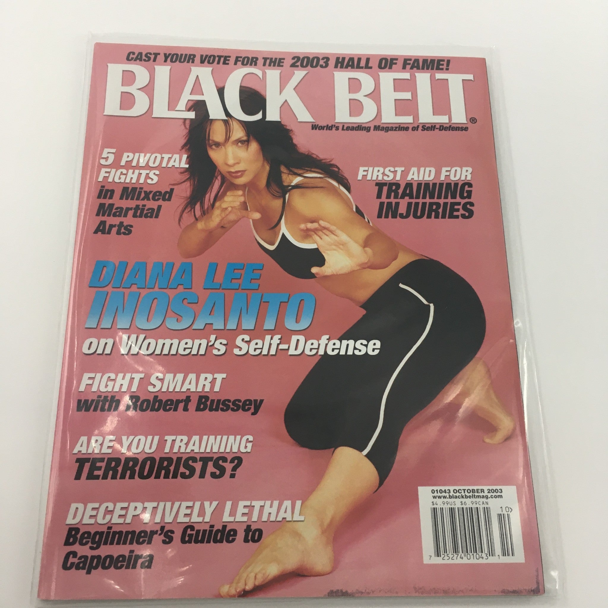 Black Belt Magazine October 2003 Diana Lee Inosanto Self-Defense, Newsstand