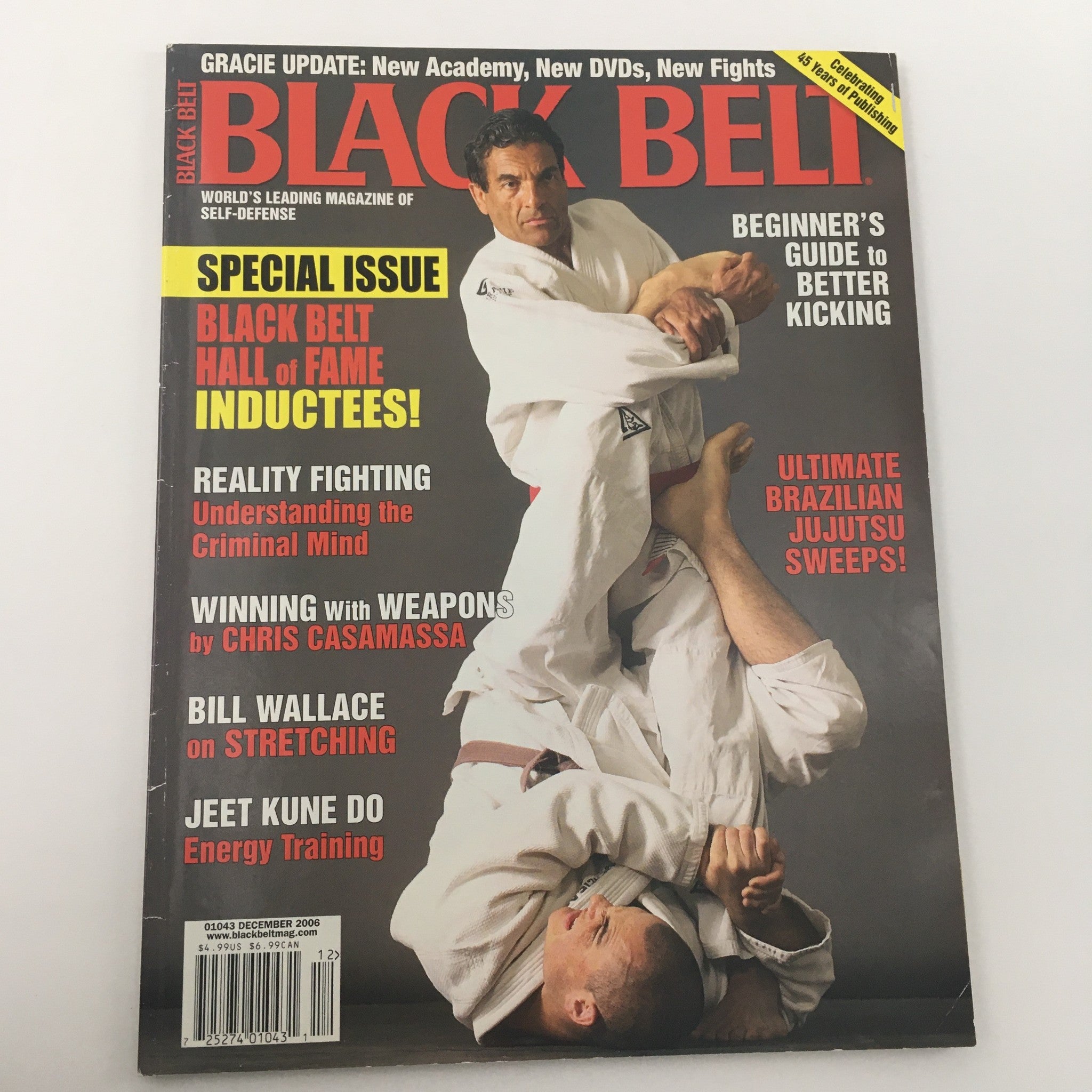 Black Belt Magazine December 2006 Bill Wallace on Stretching, Newsstand