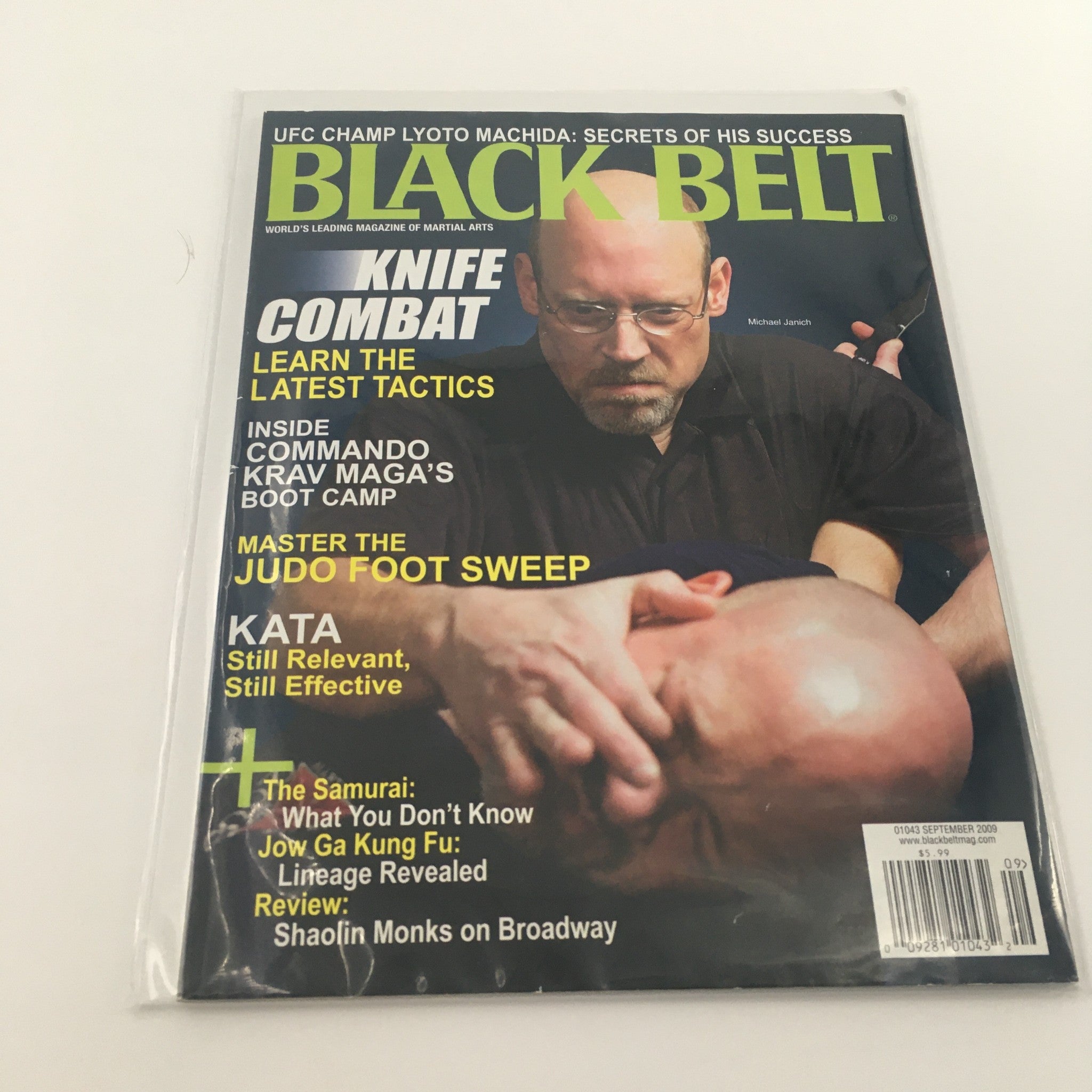 Black Belt Magazine September 2009 Michael Janich in Knife Combat, Newsstand