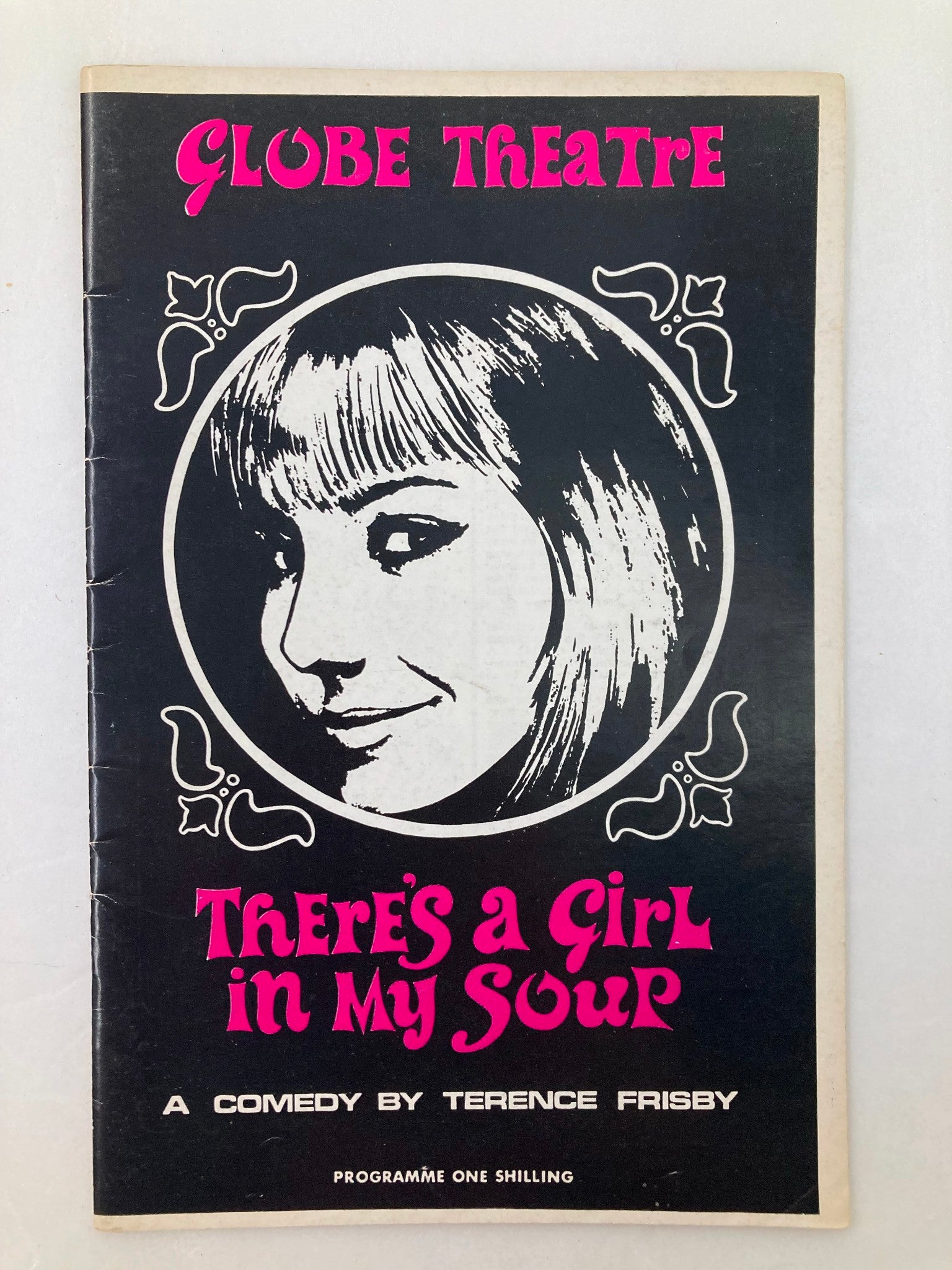 1966 Programme Globe Theatre There's A Girl In My Soup by Robert Chetwyn