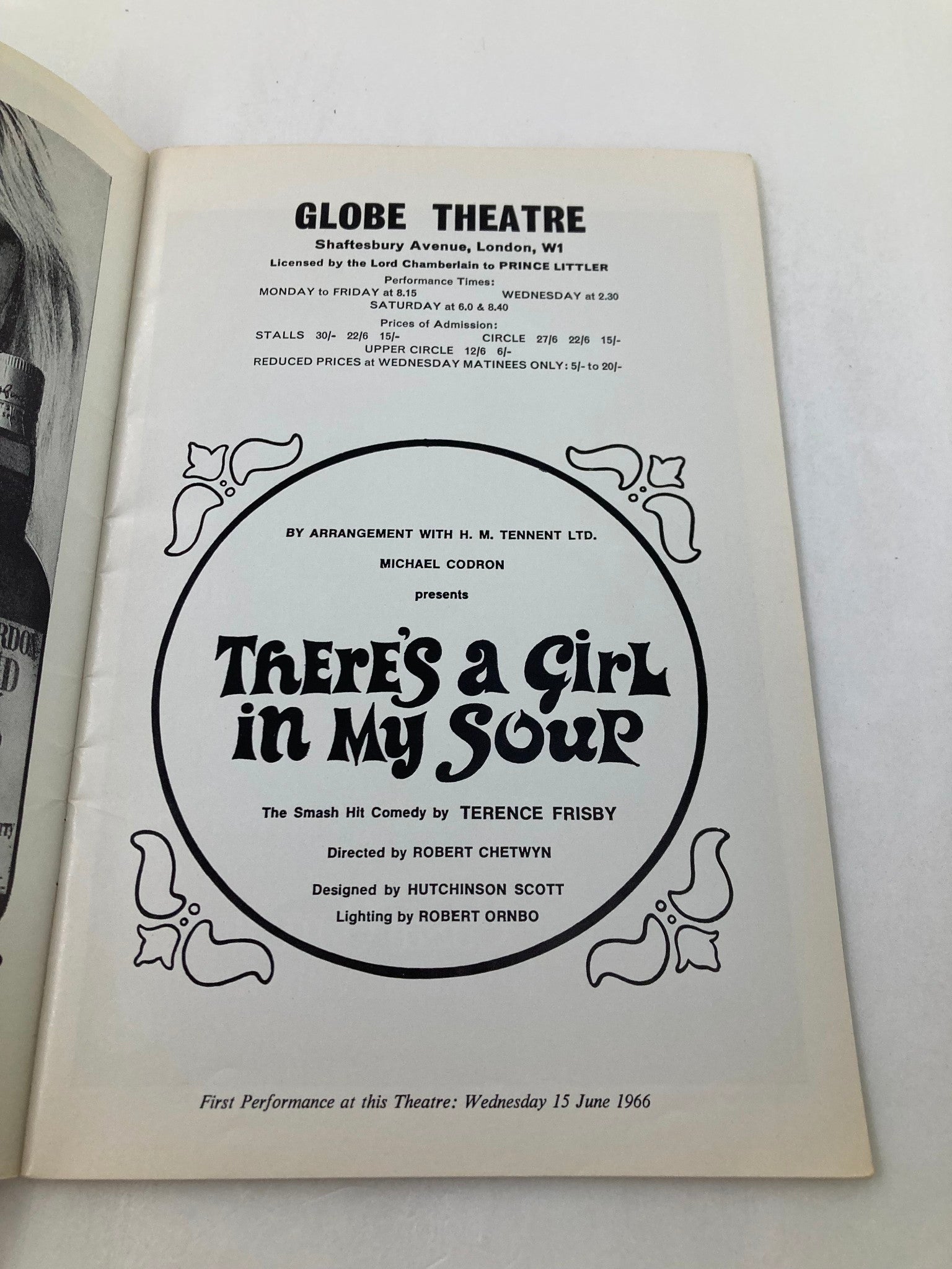 1966 Programme Globe Theatre There's A Girl In My Soup by Robert Chetwyn