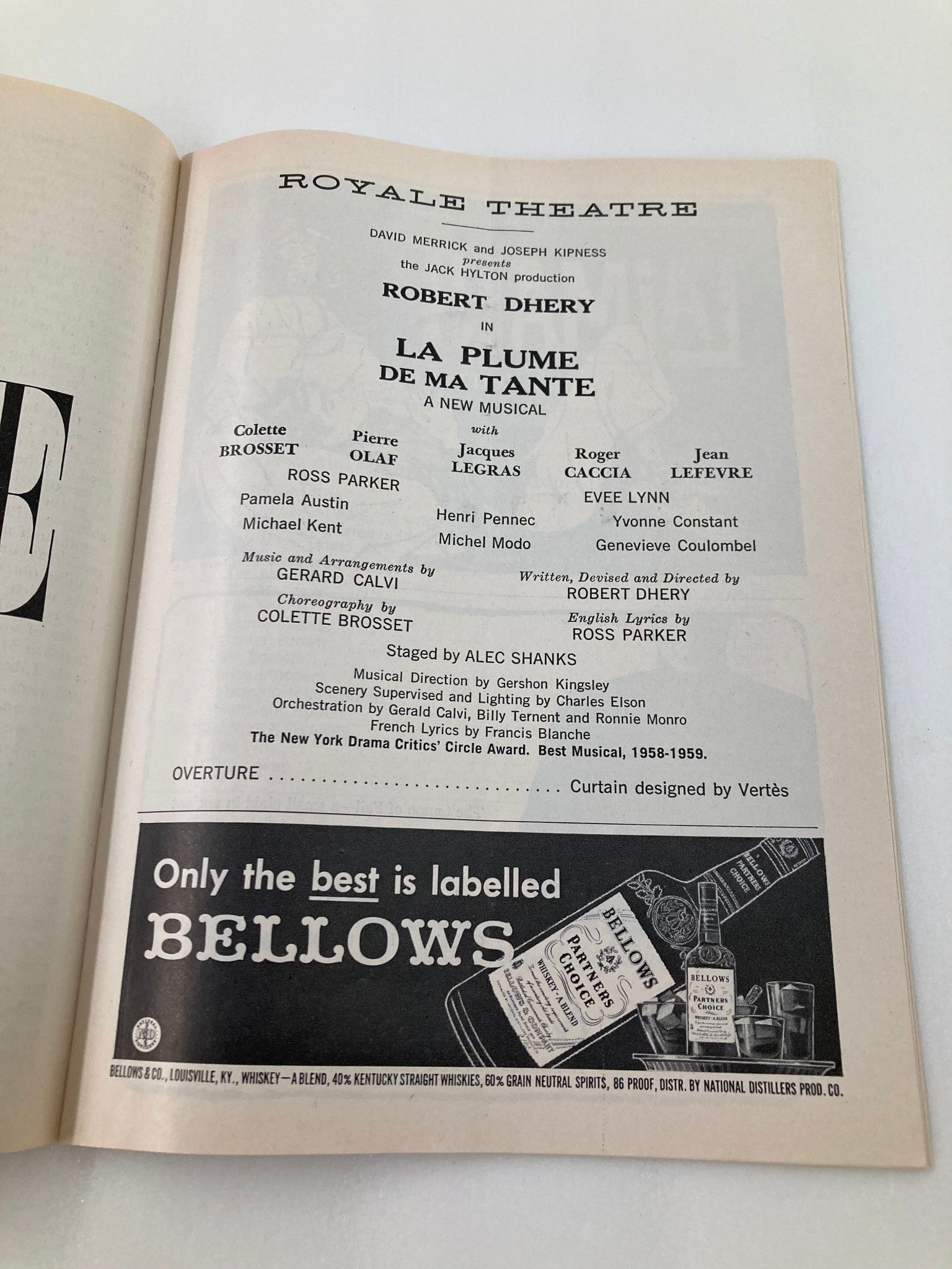 1959 Playbill Royale Theatre Robert Dhery, Pierre Olafa in La Plume De Ma Tante